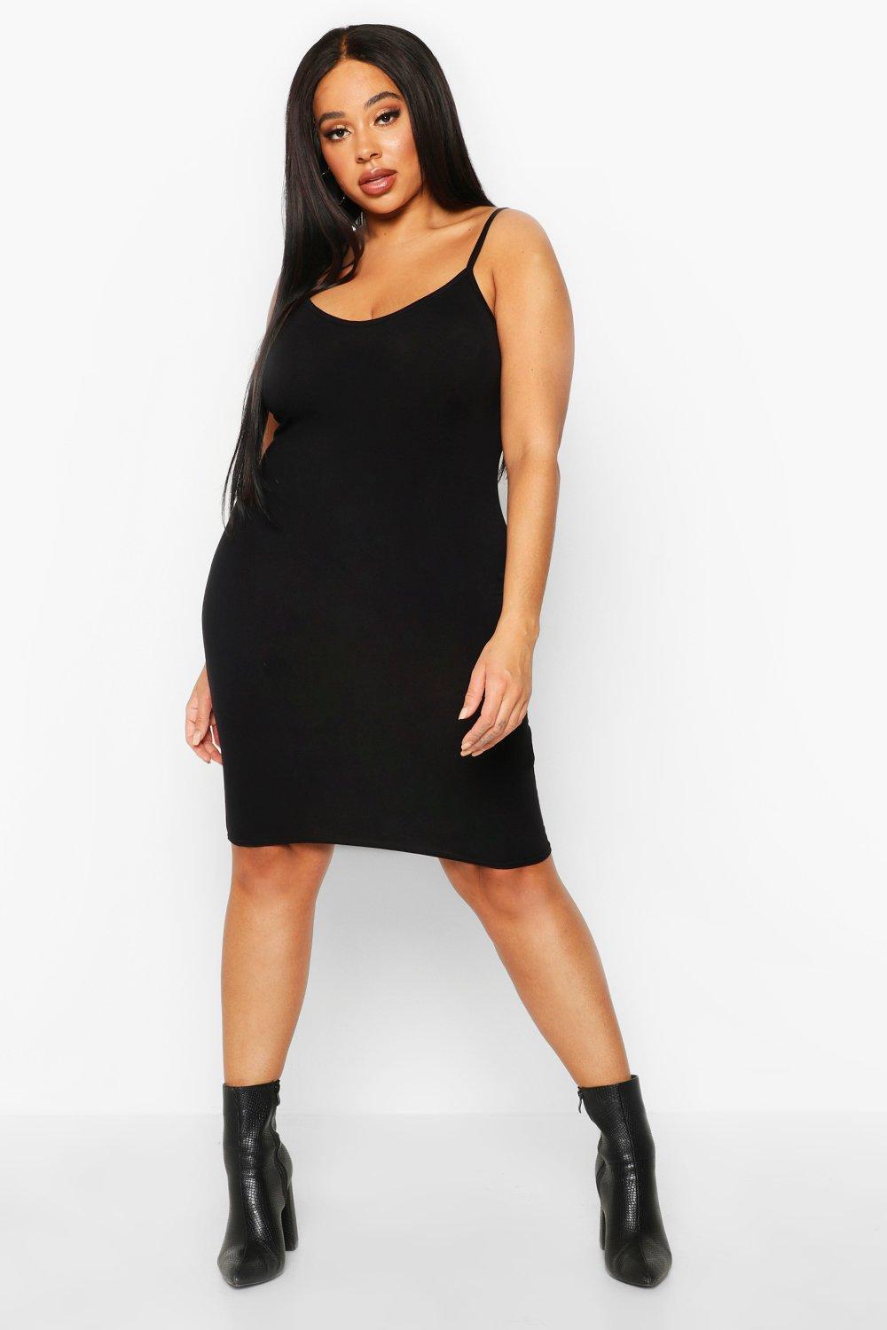 Plus Schlichtes Bodycon Kleid Mit Rundhalsausschnitt Boohoo