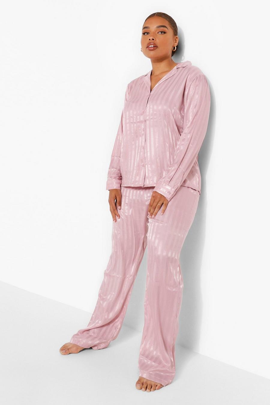 Plus Gestreiftes Pyjama-Set aus Satin mit langen Ärmeln und Hose, Blassrosa image number 1