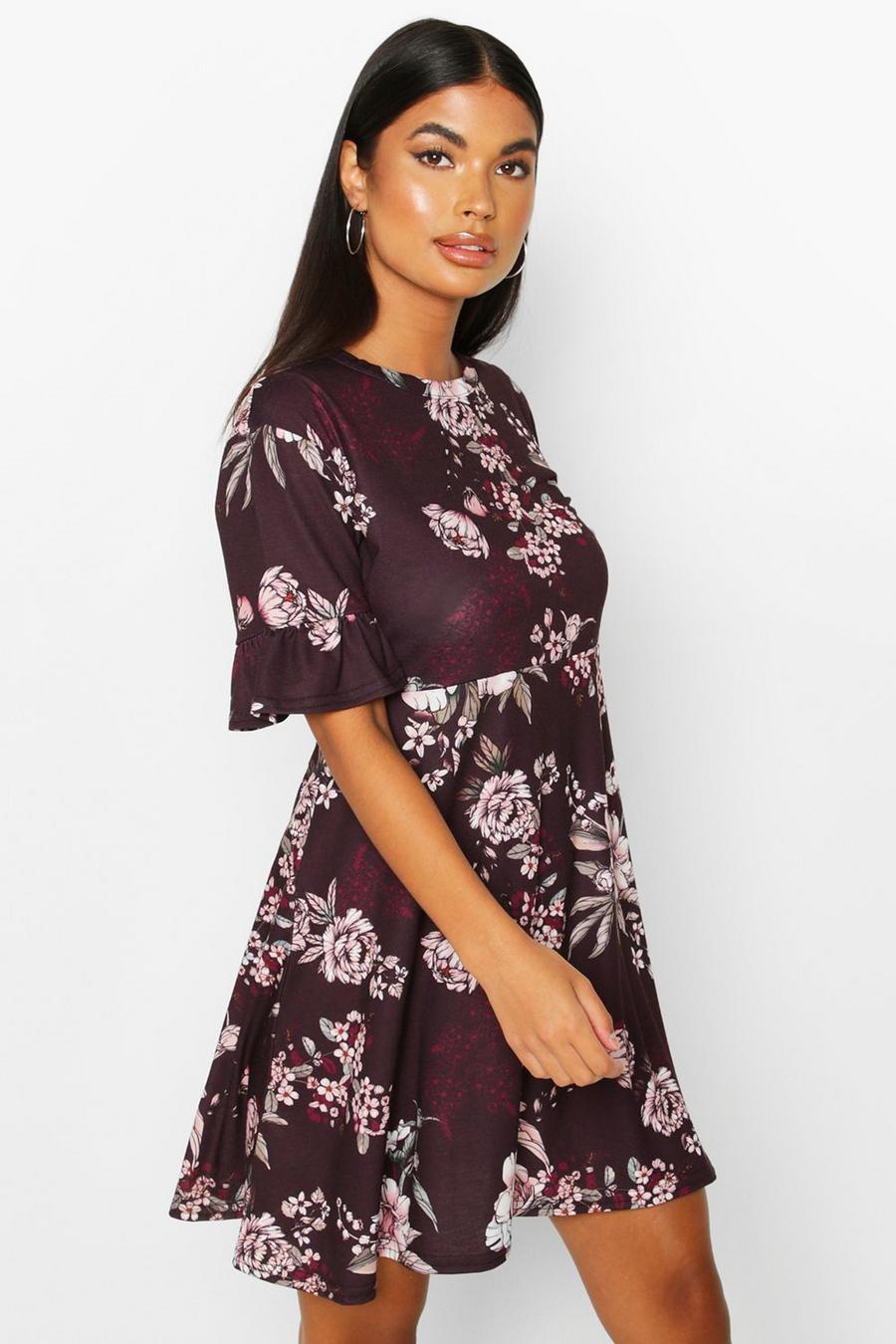 Berry red Petite Floral Smock Dress image number 1