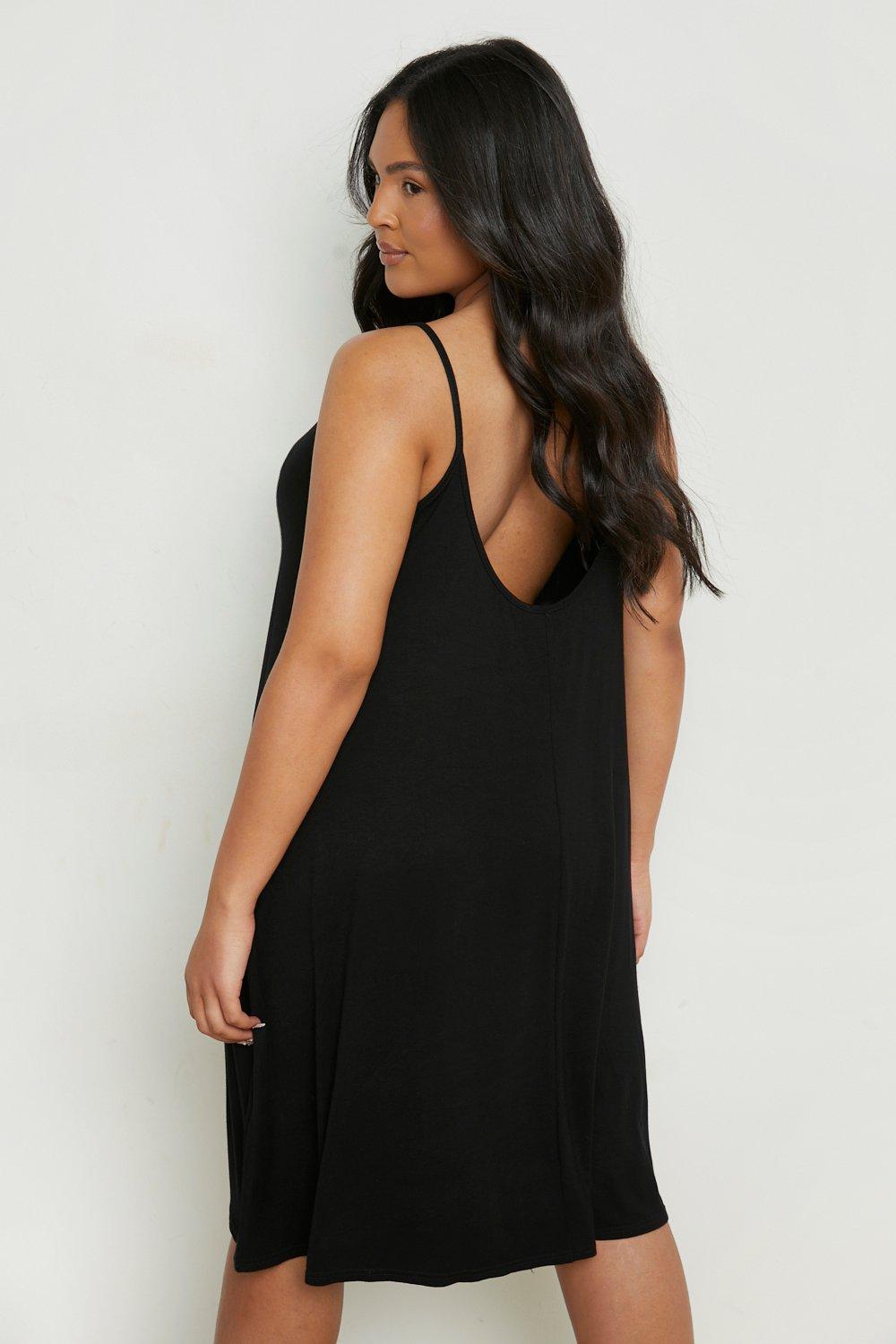Plus Schlichtes Ausgestelltes Kleid Boohoo