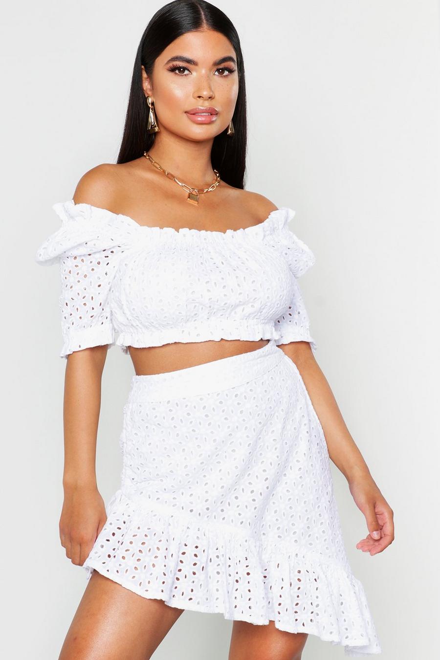 Petite Crop top col rustique broderie anglaise image number 1