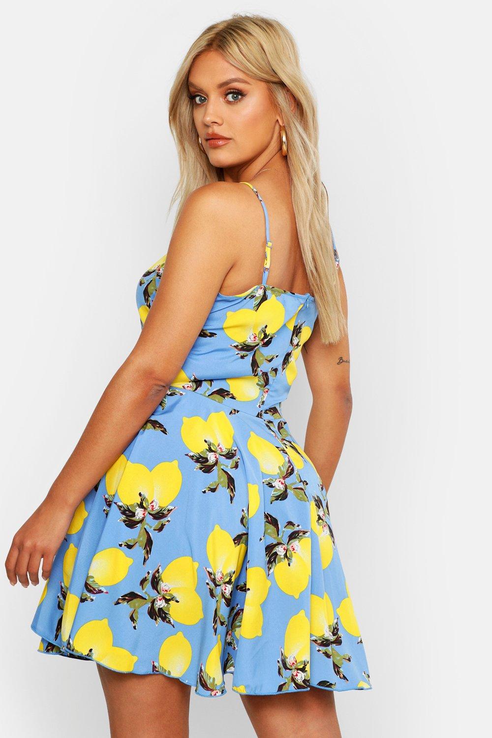 Women s Plus Lemon Printed Strappy Skater Dress Boohoo UK