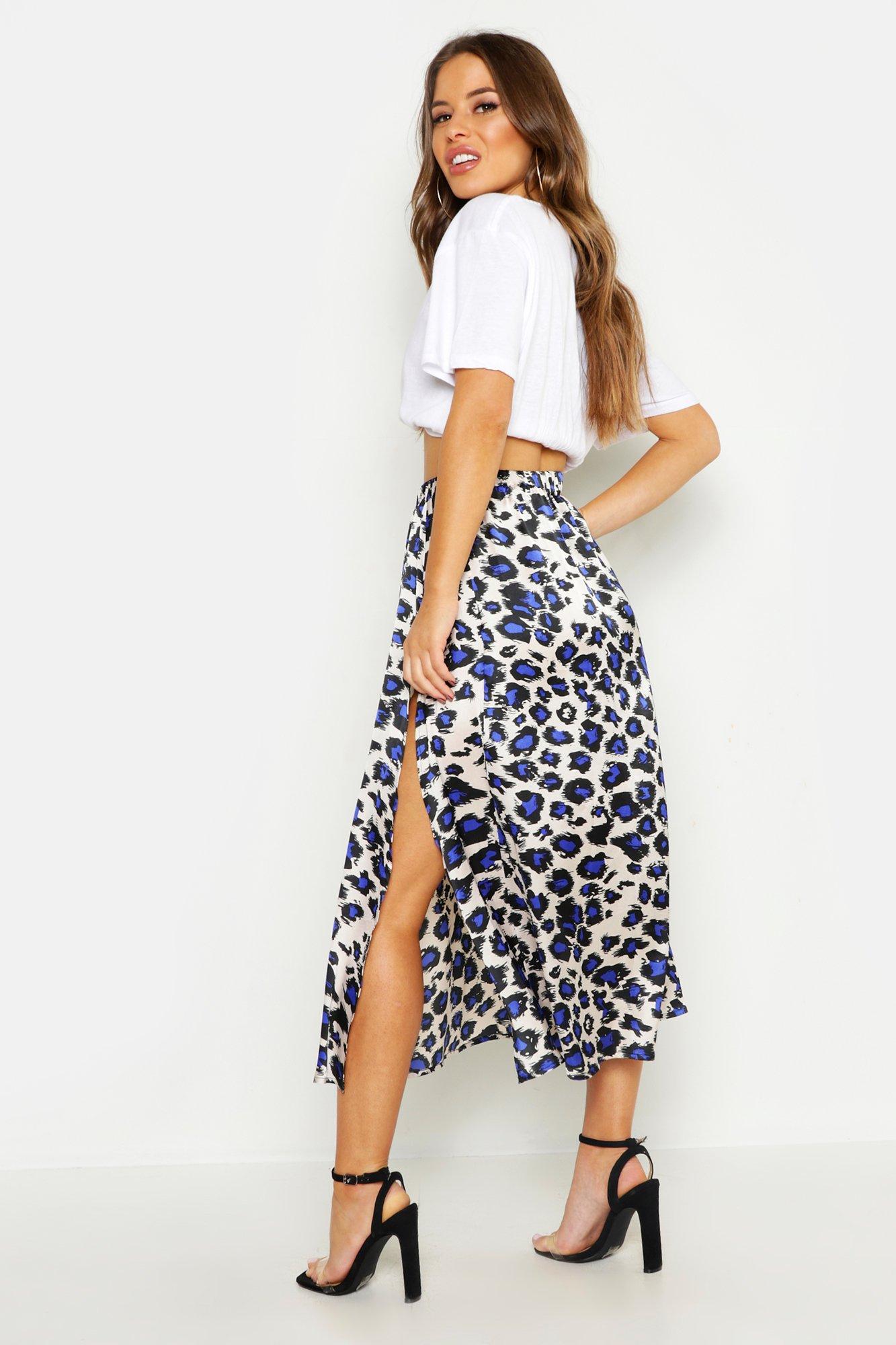 Boohoo petite floaty midi skirt 2025 with side split in leopard