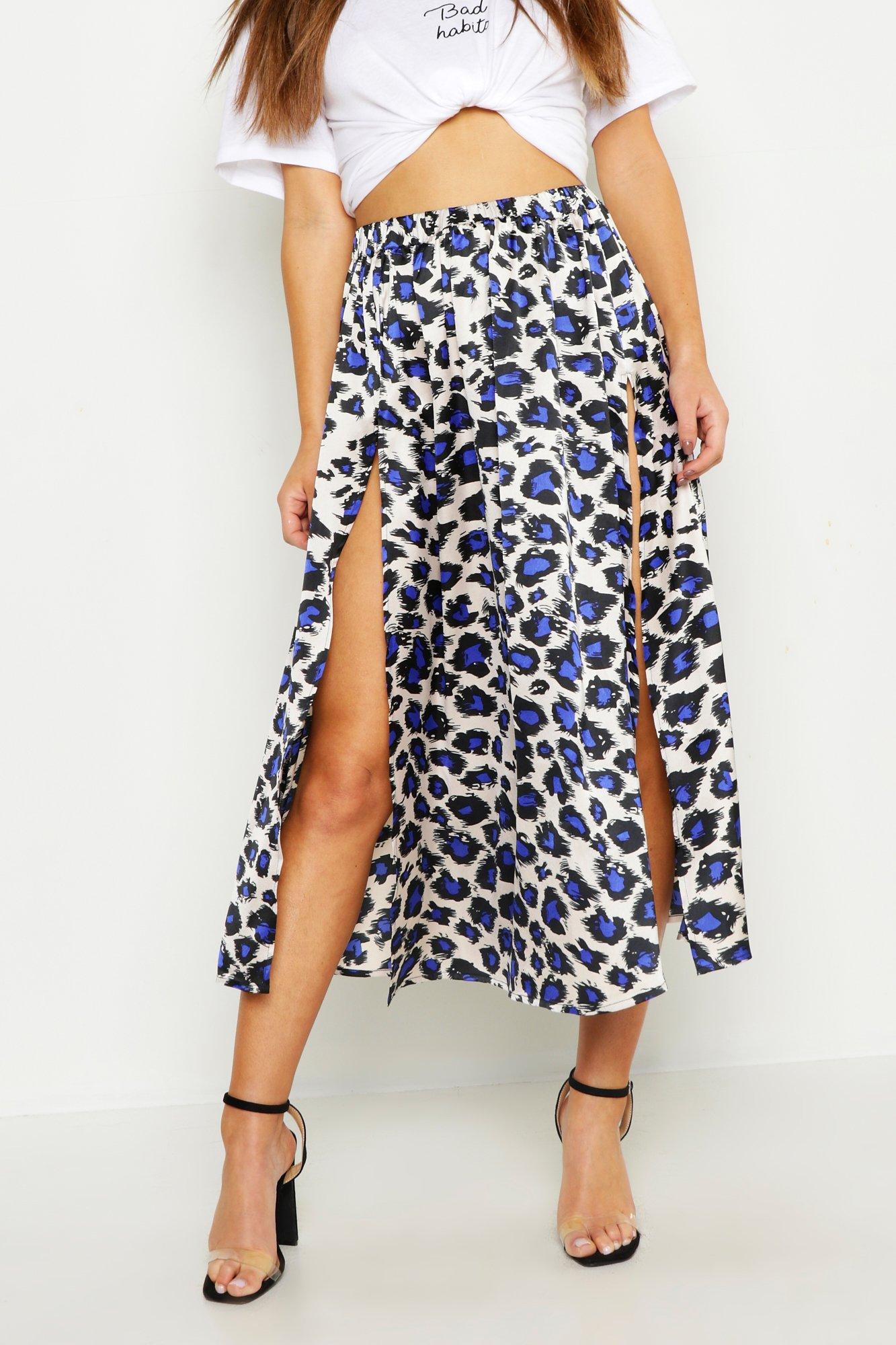 Petite Leopard Print Satin Side Split Midi Skirt boohoo NO