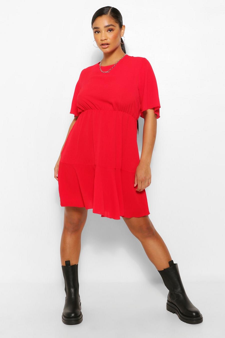 Red Plus Tiered Crepe Smock Dress image number 1