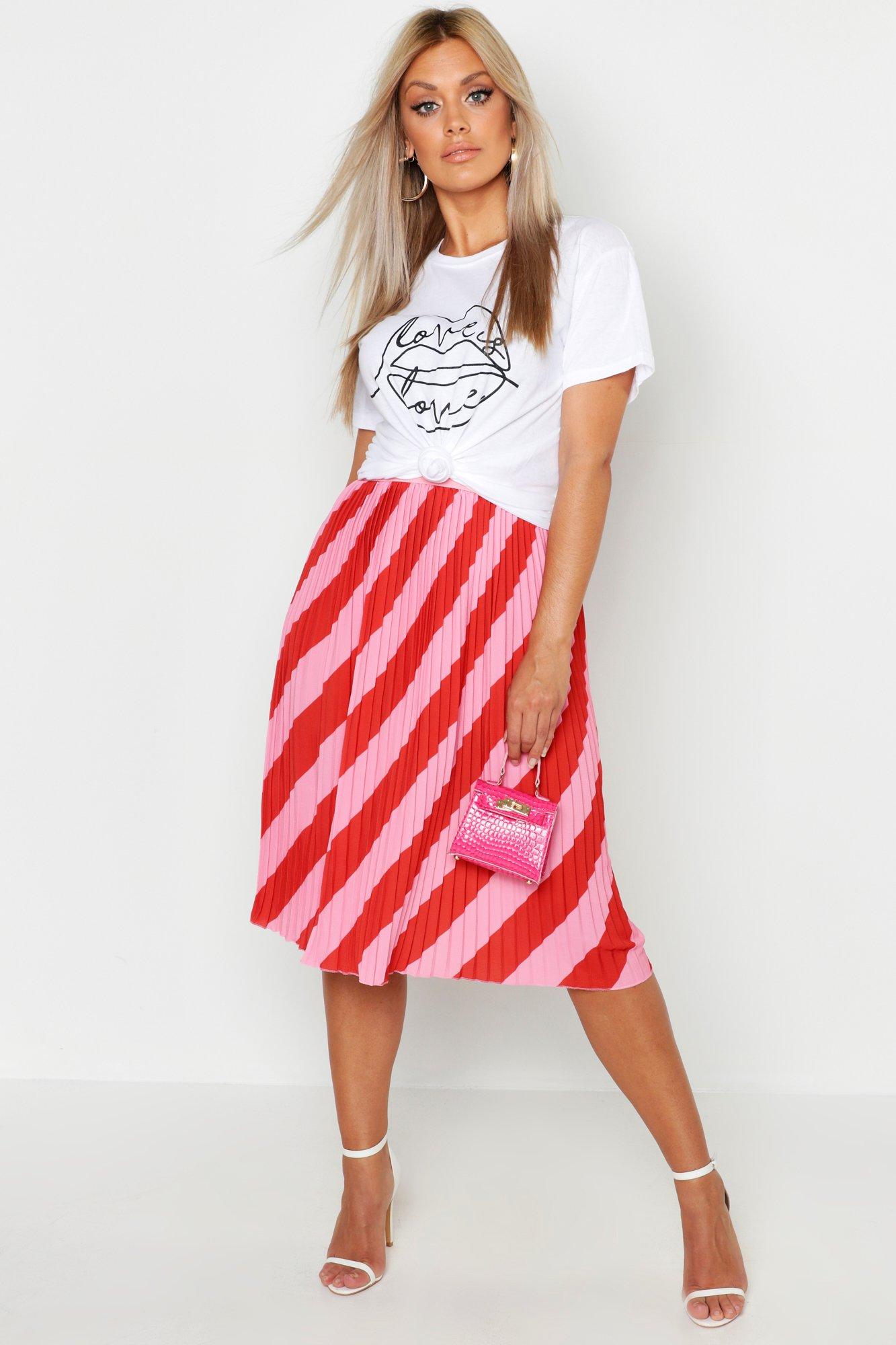 boohoo pleated skirt