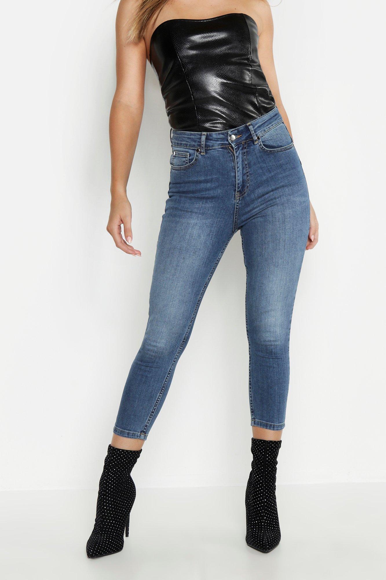 Petite Skinny Bum Shaper Jeans Boohoo Nederland