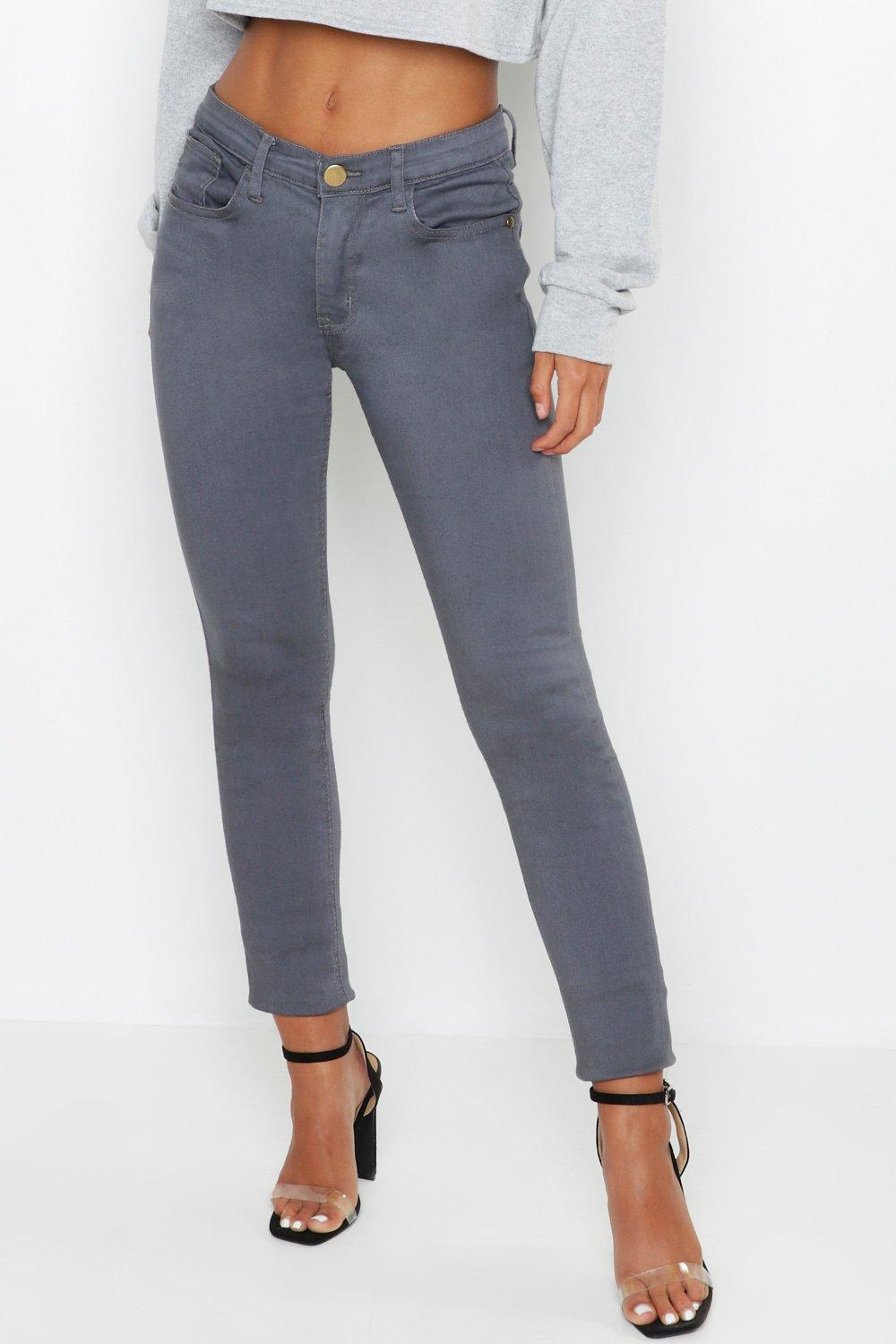 Petite Mid-Rise Skinny Jean