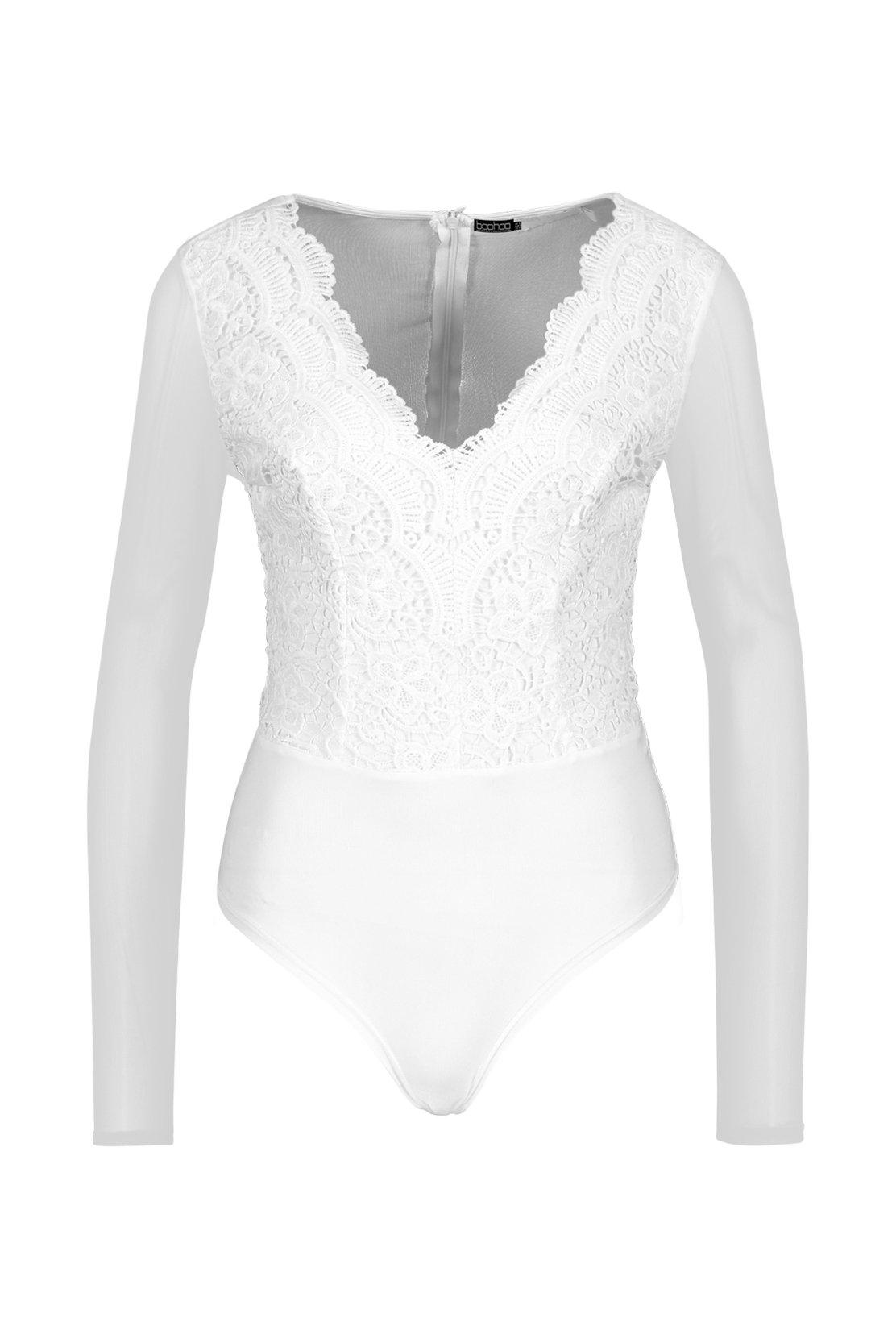 Petite Long Sleeve Scallop Edge Lace Bodysuit