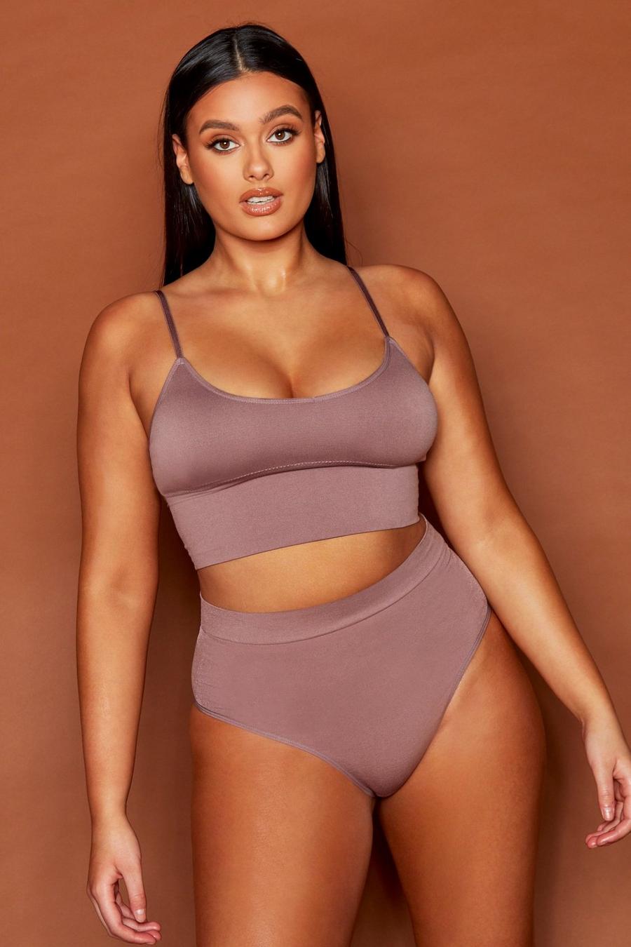 Grande taille - String gainant taille haute, Mocha image number 1