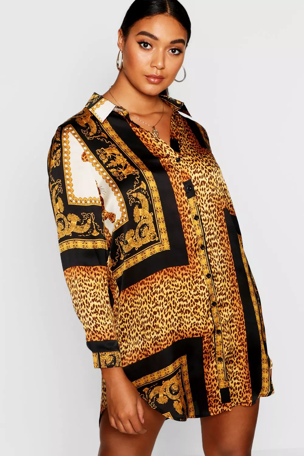 Boohoo chain on sale print shirt dress