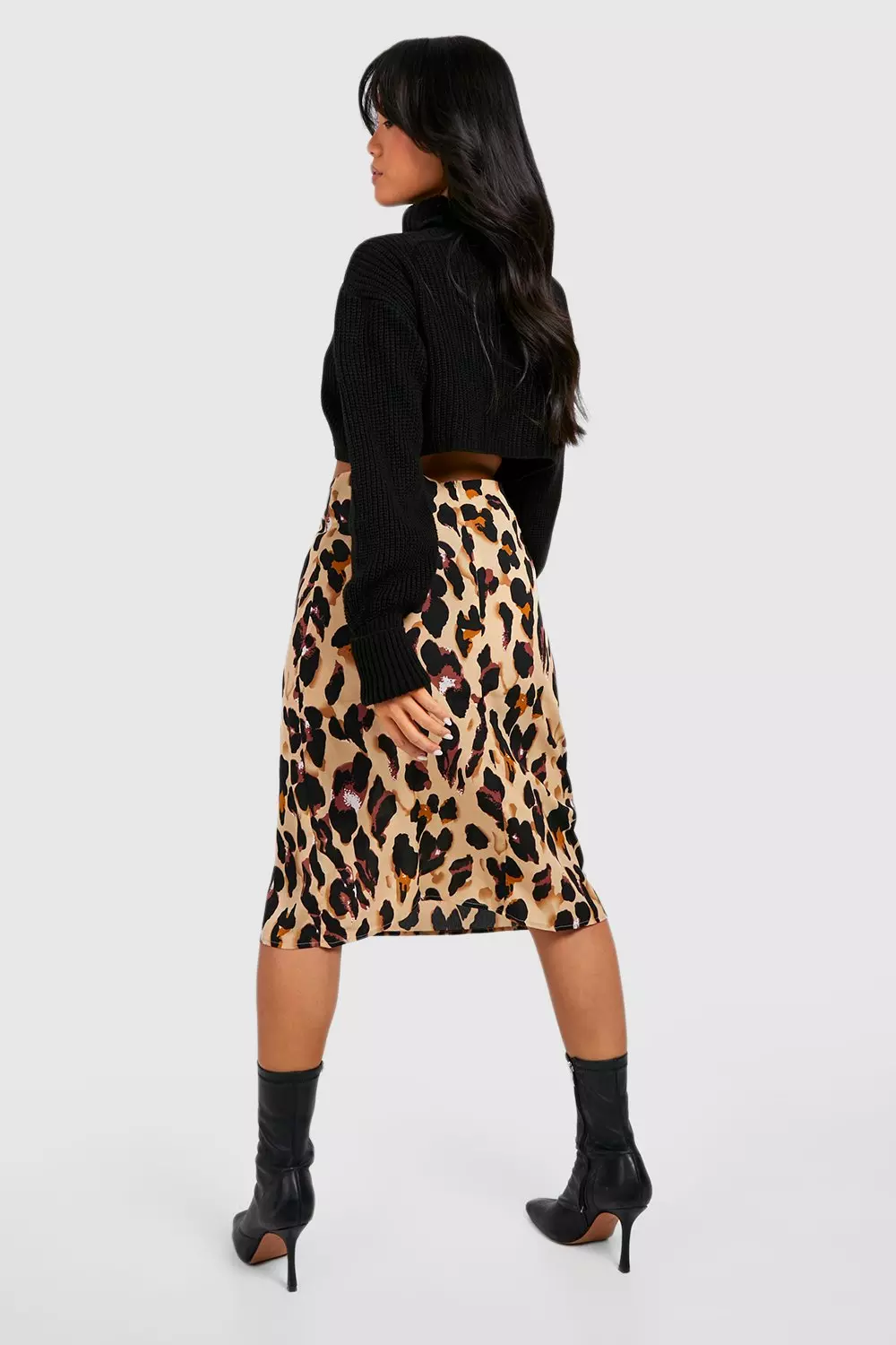 Petite Leopard Print Bias Cut Midi Skirt alternative image