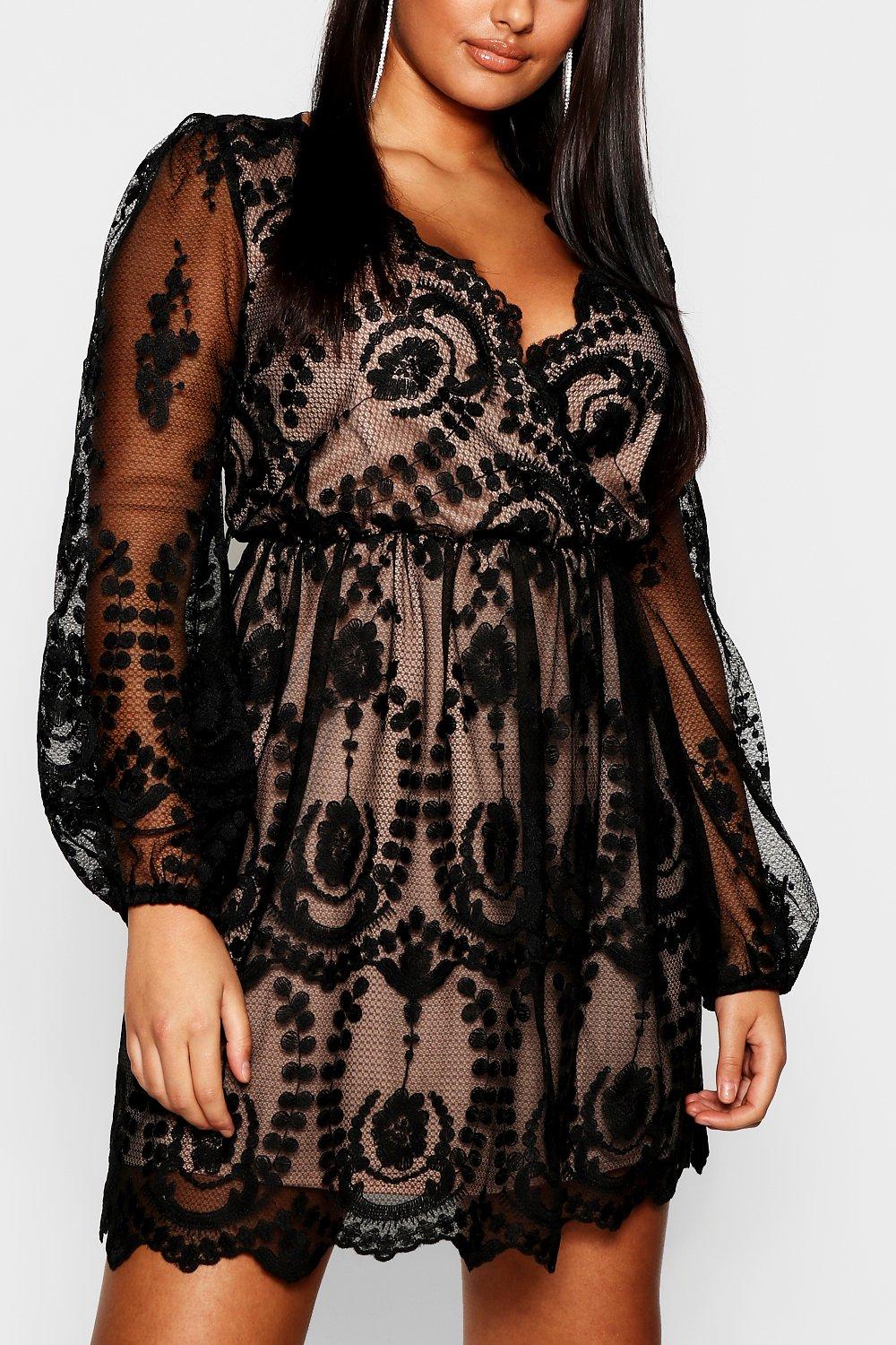 Plus Lace Plunge Skater Dress | boohoo