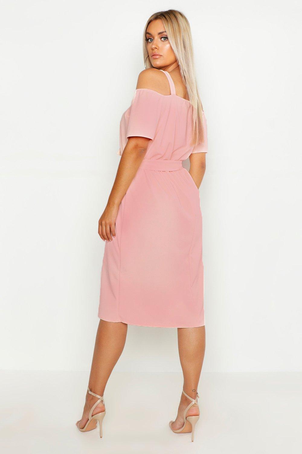 Plus plunge ruffle hot sale belt midi dress