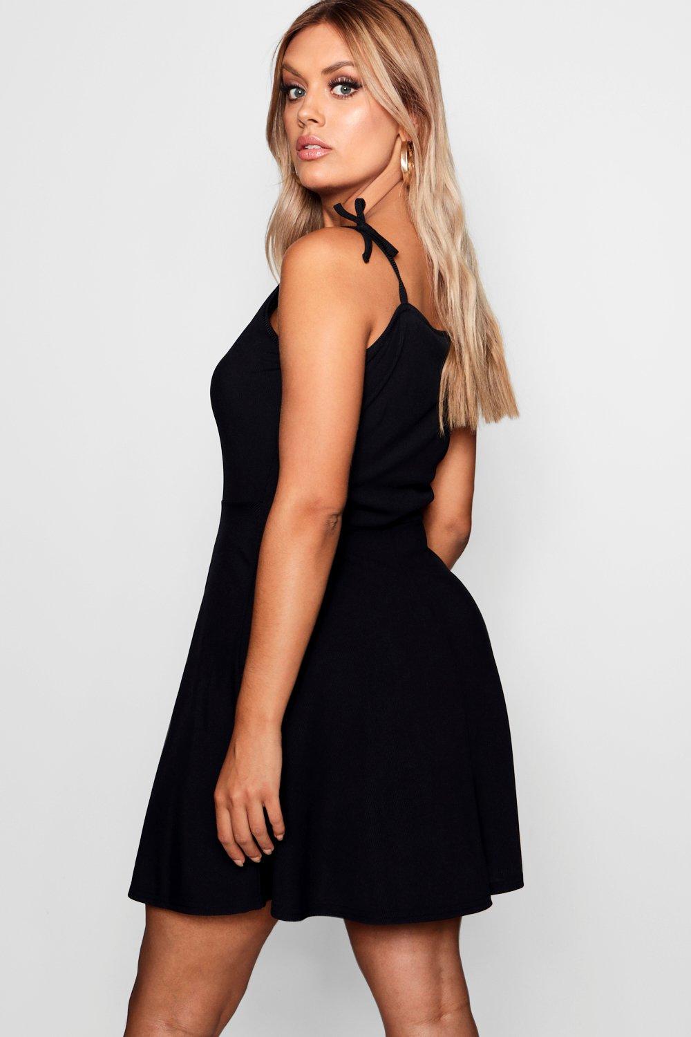 Robe patineuse boutonnee a bretelles nouees Plus