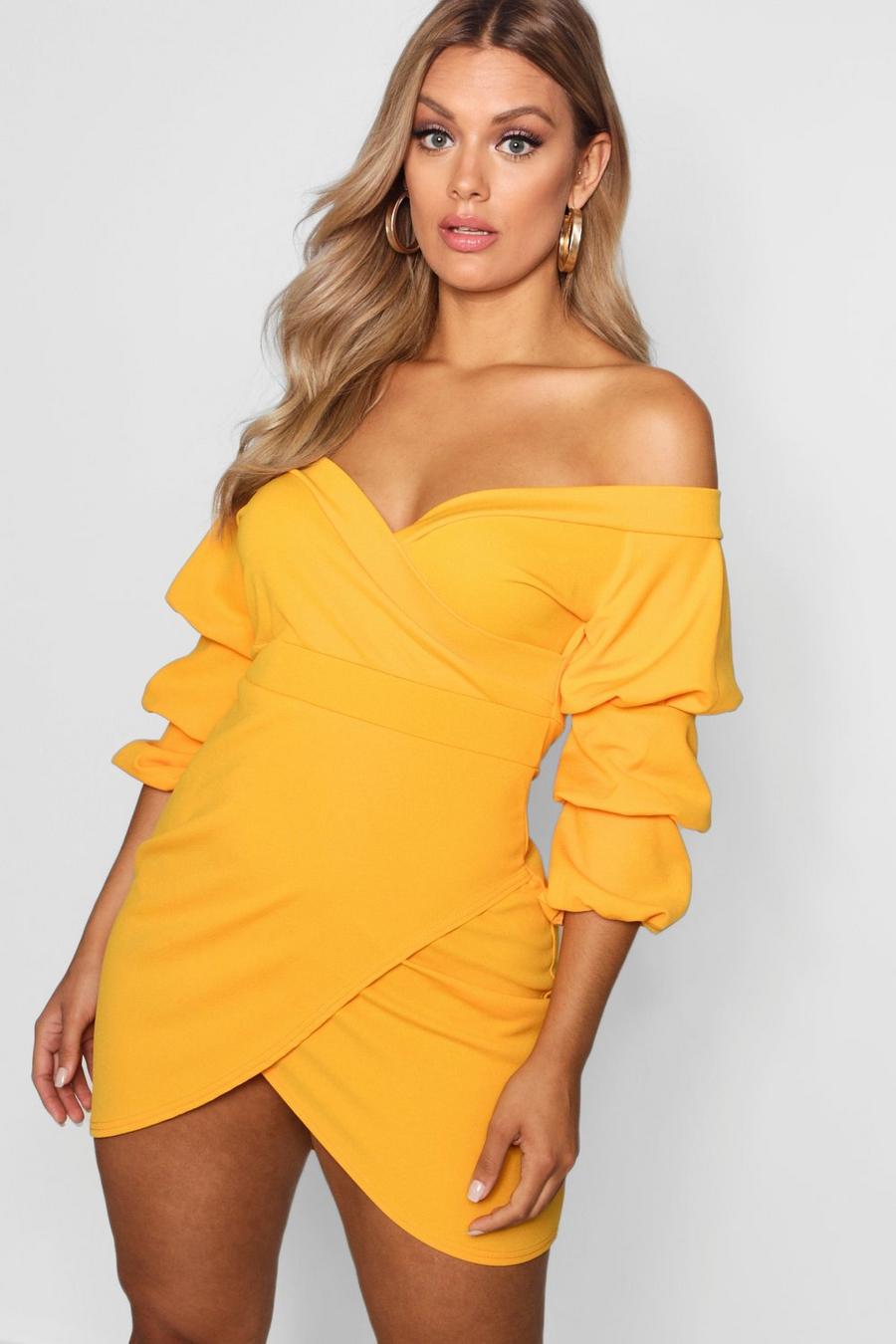 Orange Plus - Off shoulder-klänning i figurnära omlottmodell image number 1