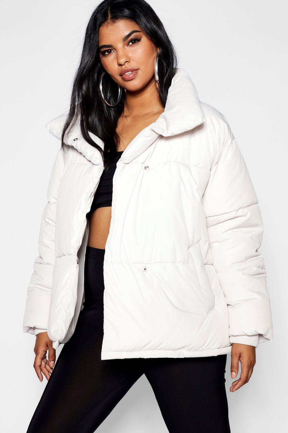 oversized white puffer jacket