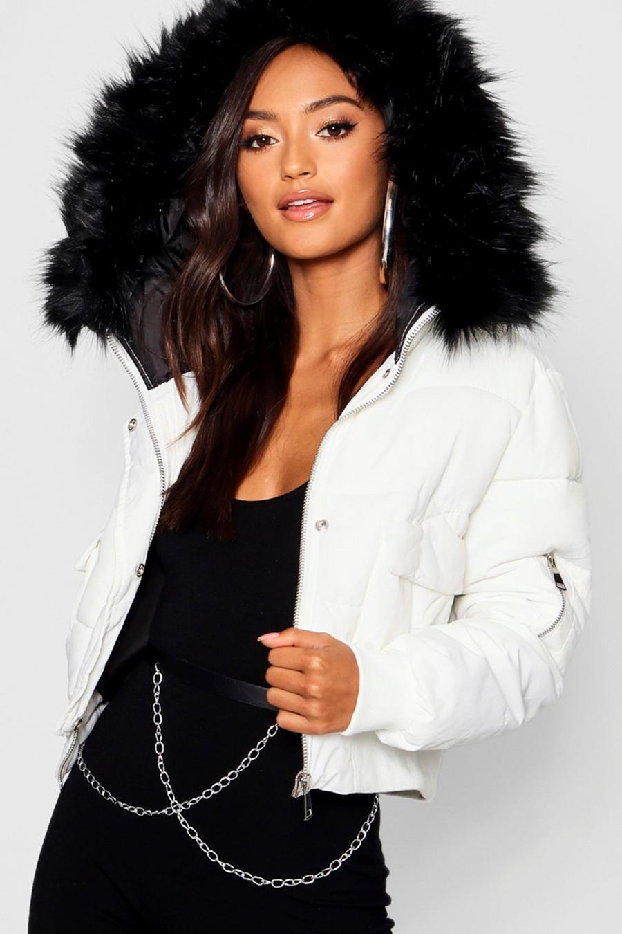 Abrigo corto deportivo con capucha de piel de lujo Petite, Blanco image number 1