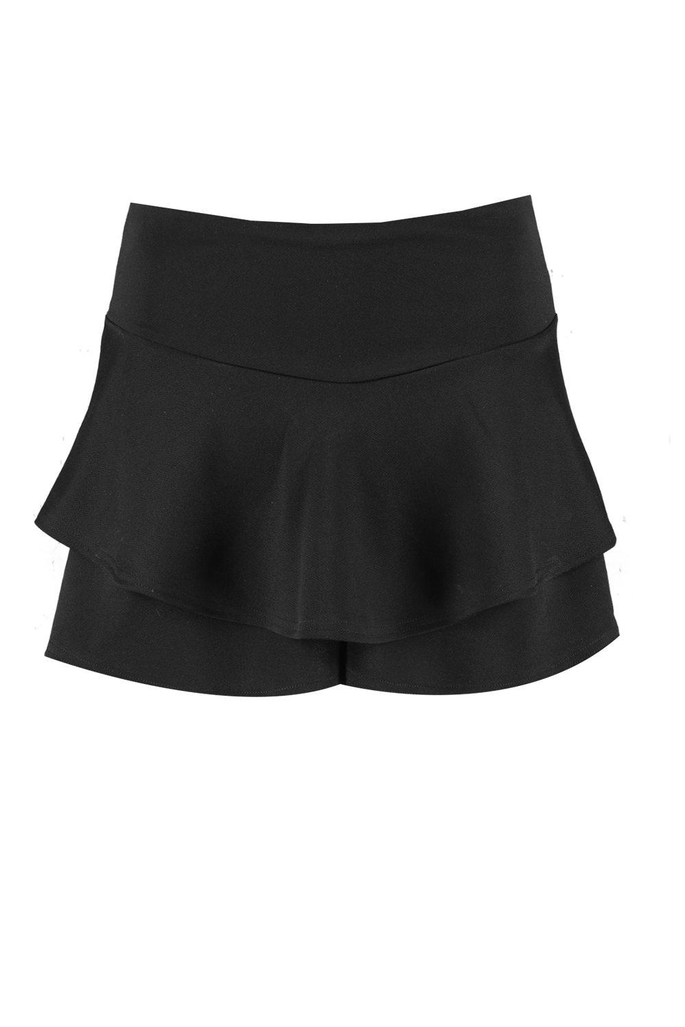 white skort boohoo