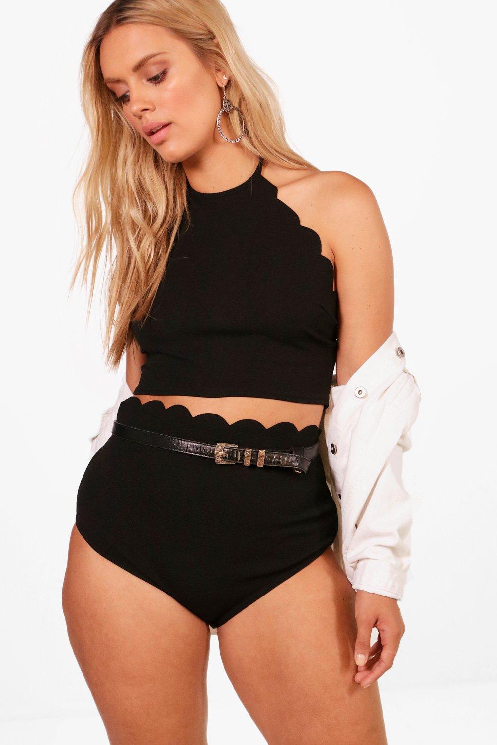 hot pant and crop top