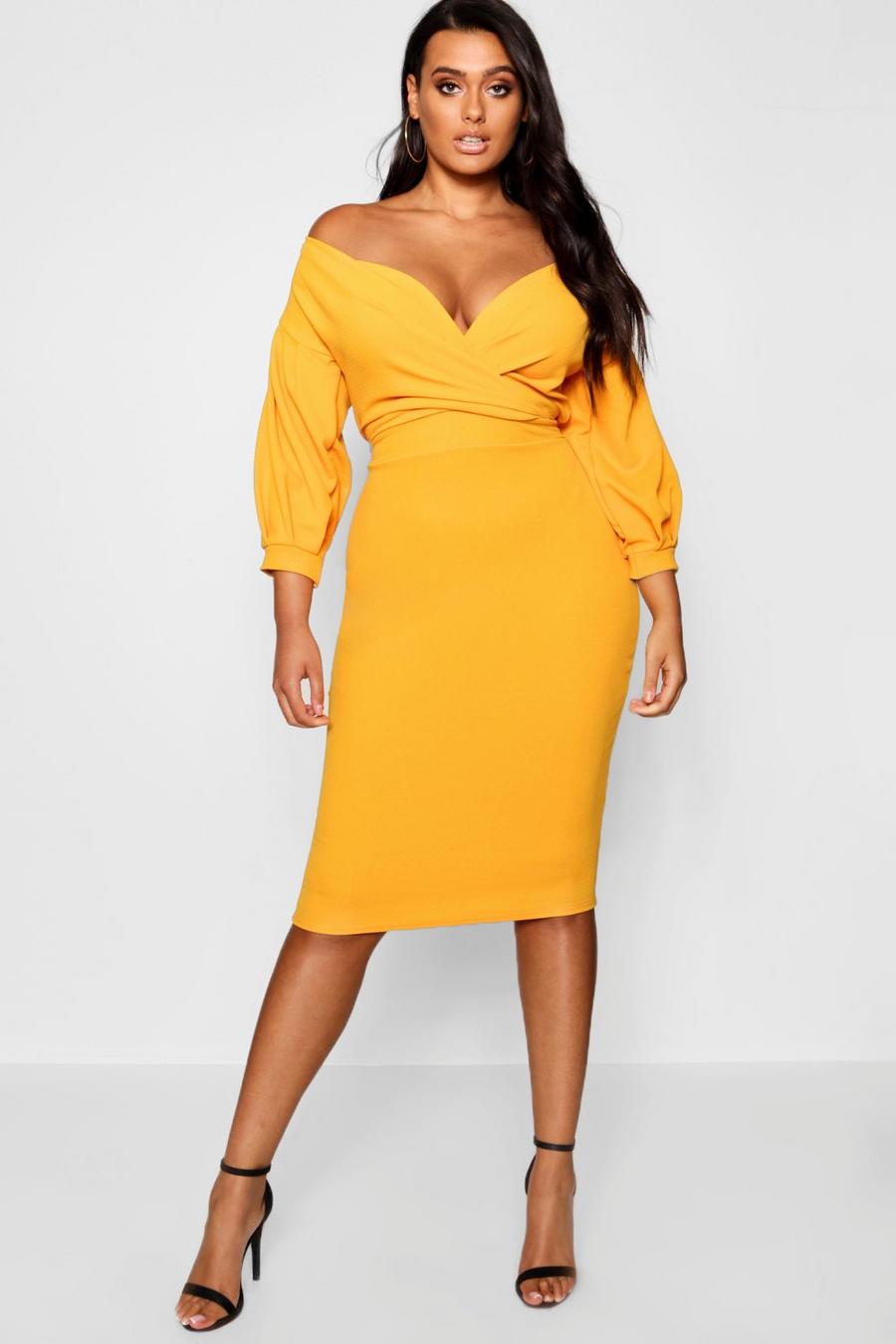 Orange Plus Knälång off shoulder-klänning i omlottmodell image number 1