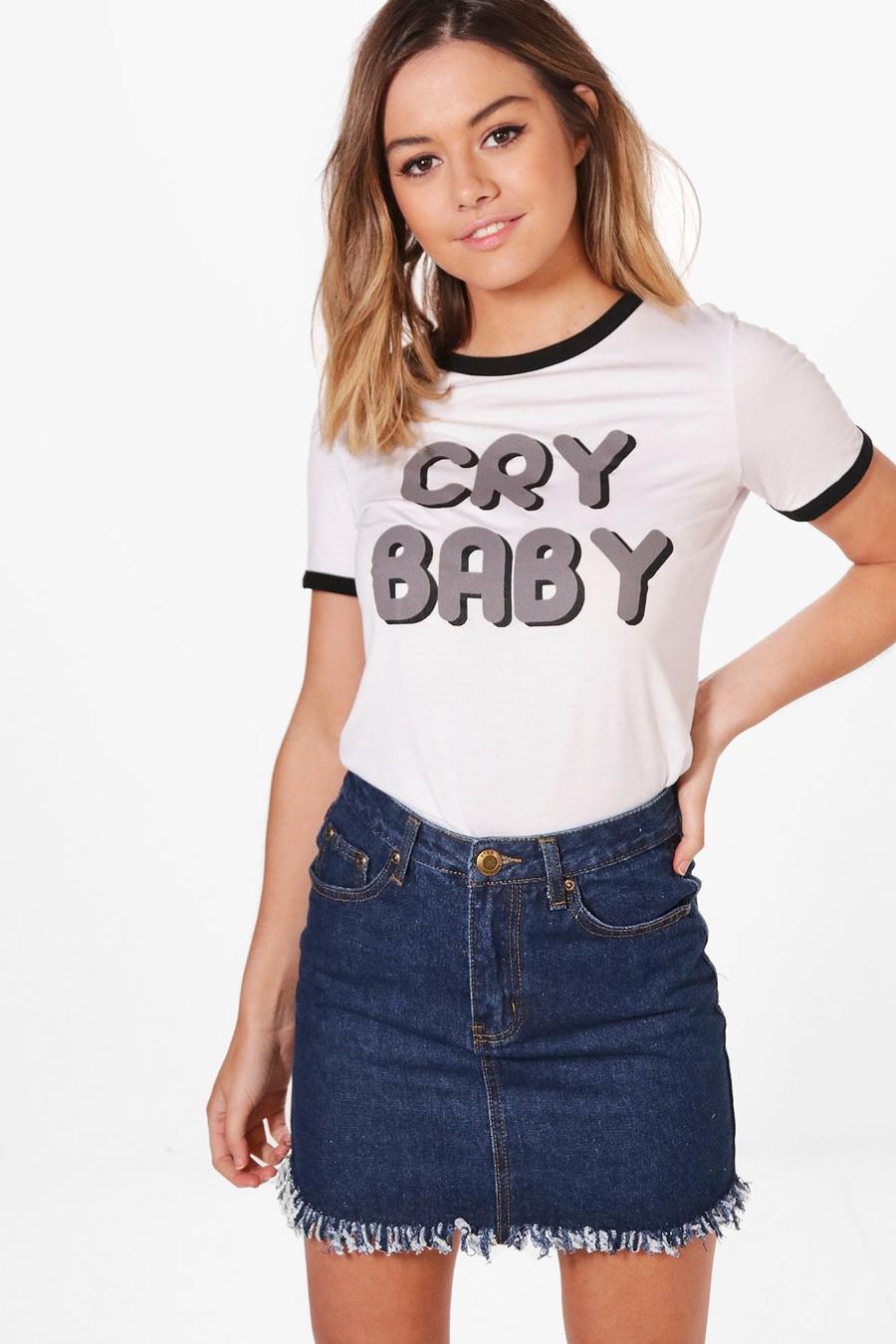 Petite Ally T-Shirt mit abgesetzten Bündchen und „Cry Baby“-Slogan image number 1