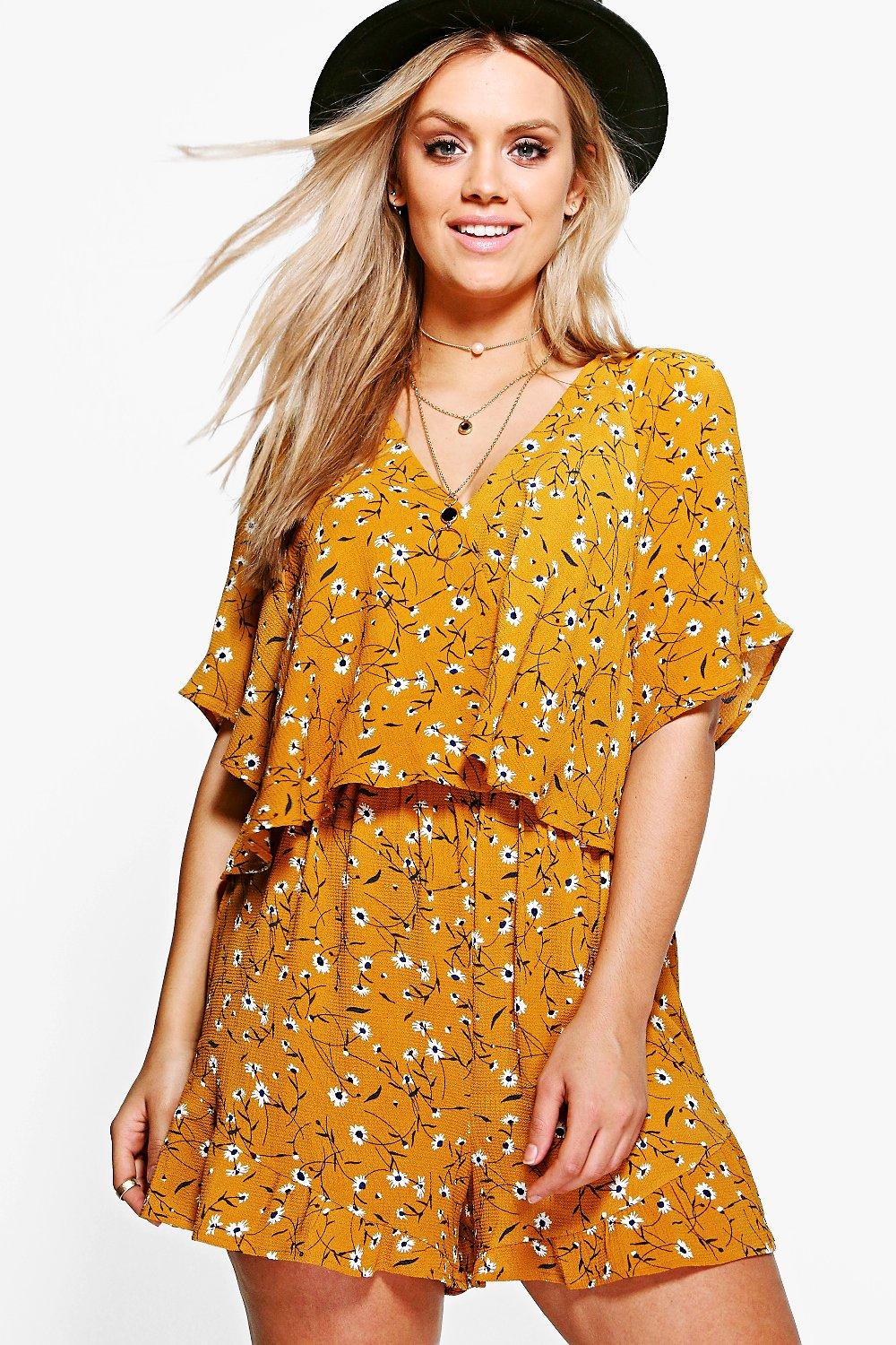 boohoo curve playsuit
