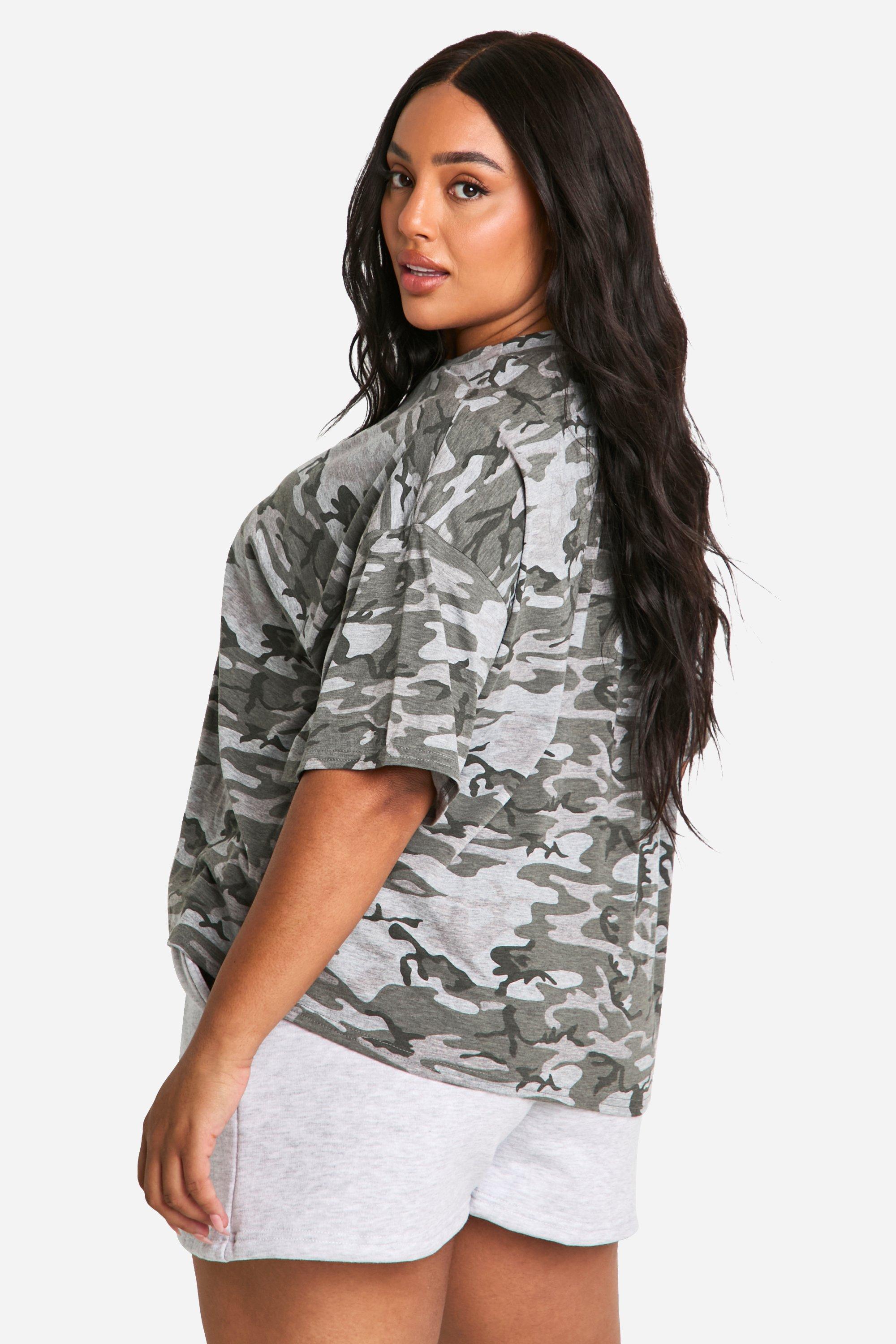 boohoo Plus Camo Oversized T-Shirt - Multi - Size 18