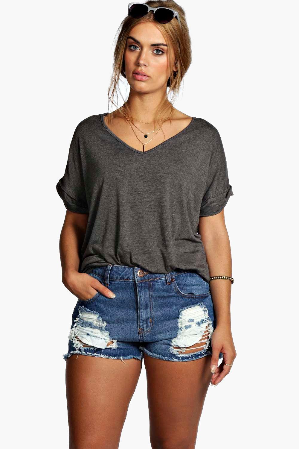 boohoo shorts plus size