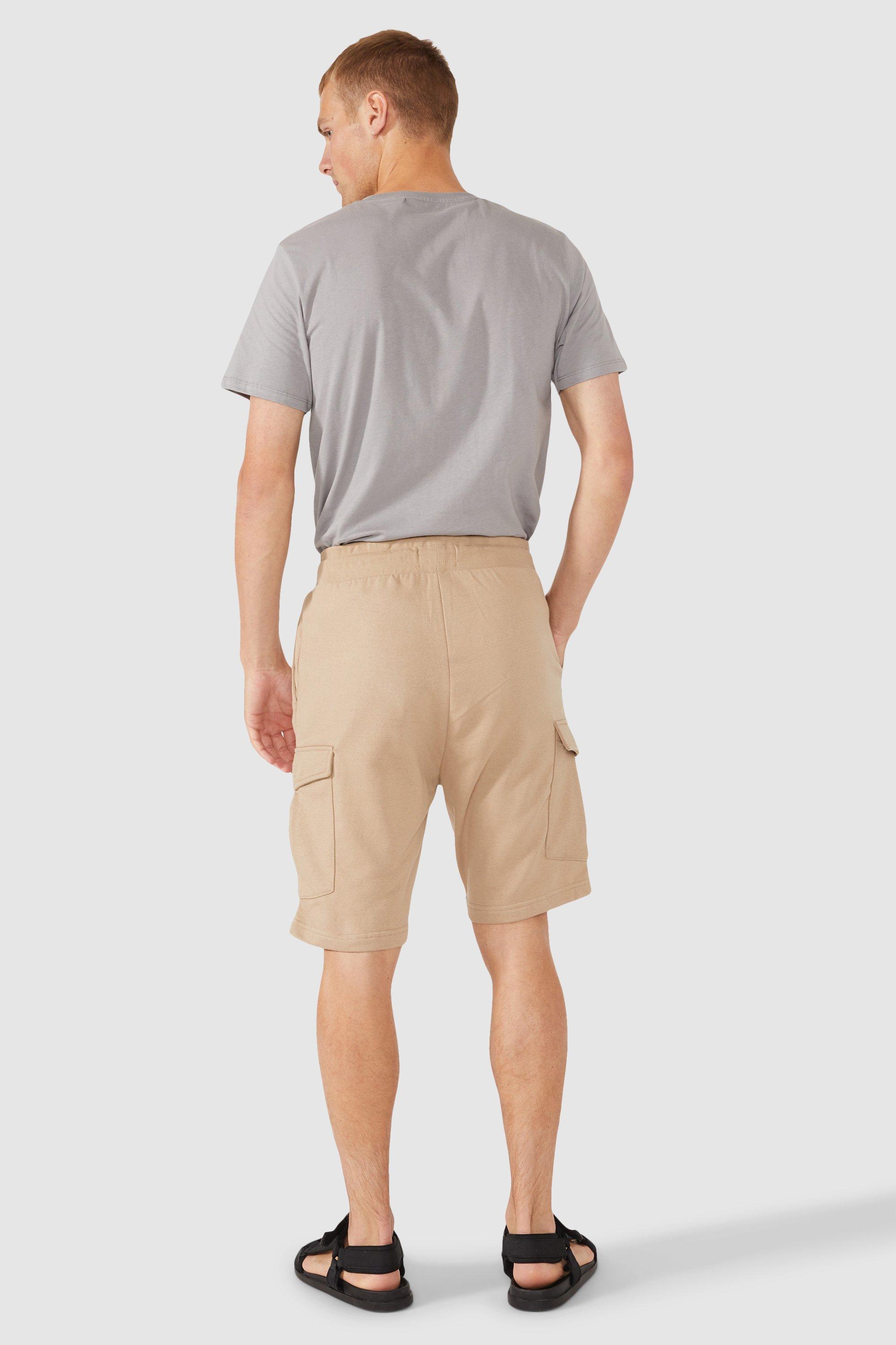 Red herring cargo store shorts