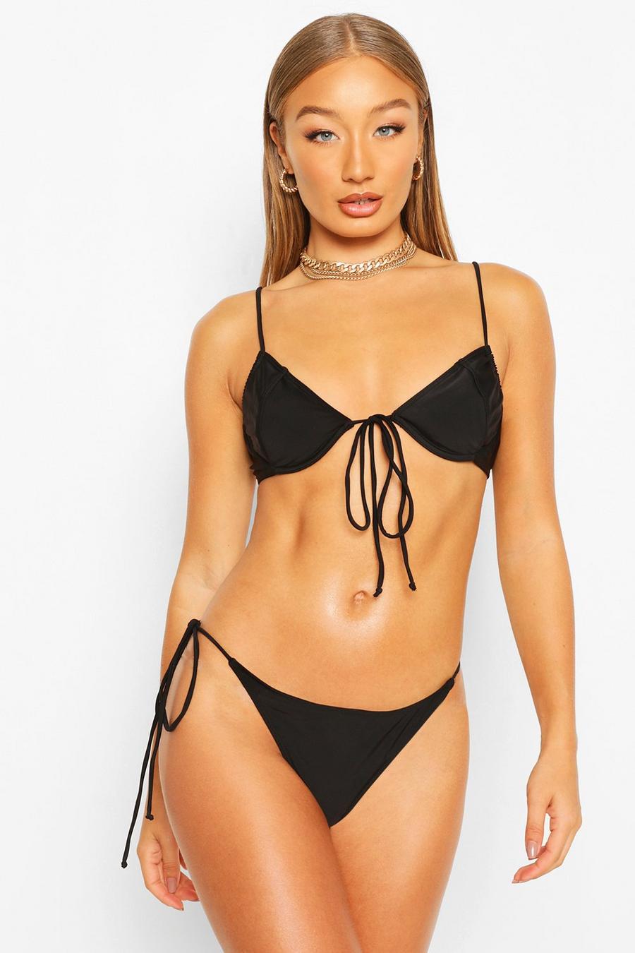 Bikini mit Schnürdetail, hohem Beinausschnitt und vorgeformten Cups, Schwarz image number 1
