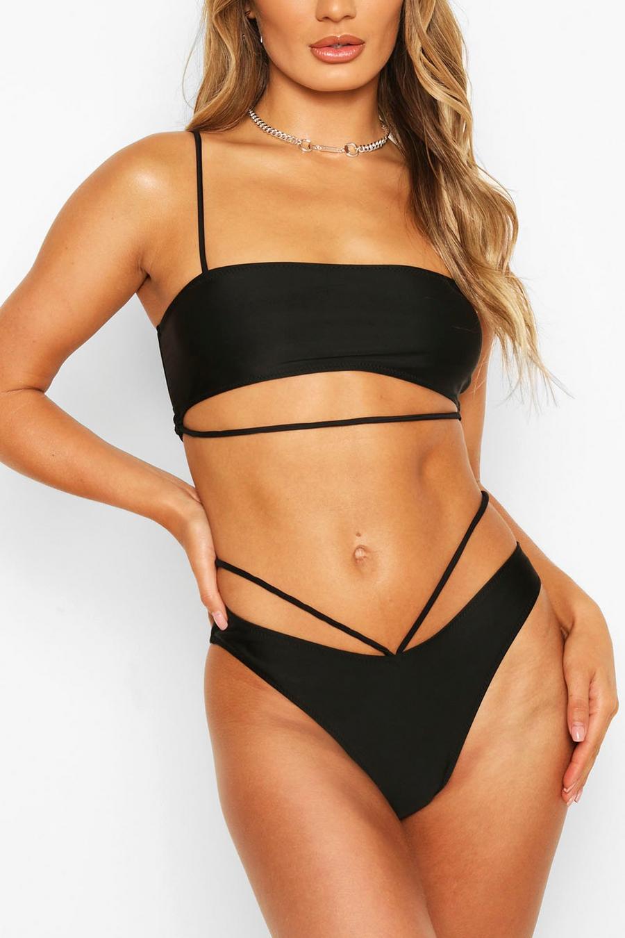 Bikini mit schmalen Trägern und hohem Beinausschnitt, Schwarz image number 1