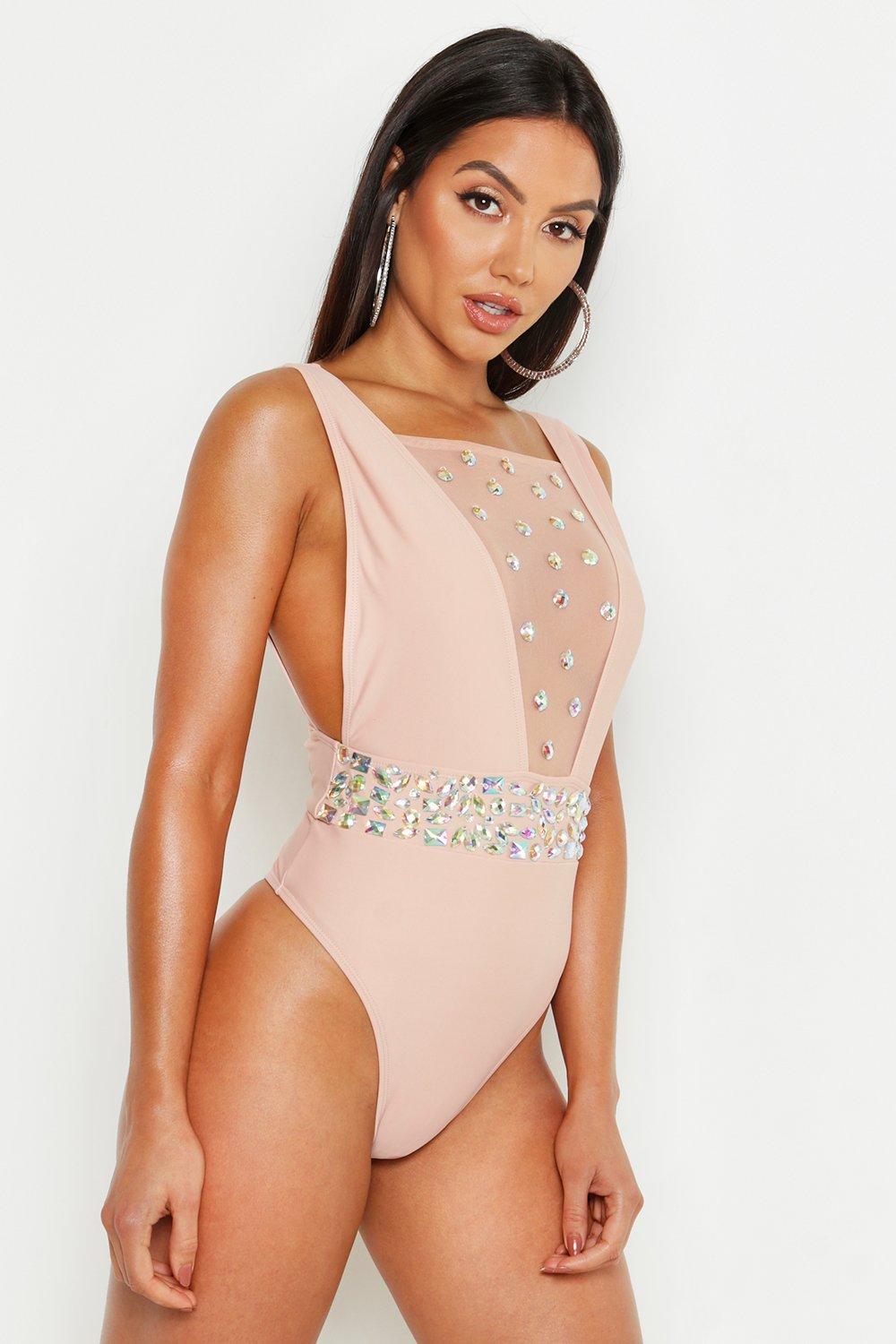bikini that covers belly button