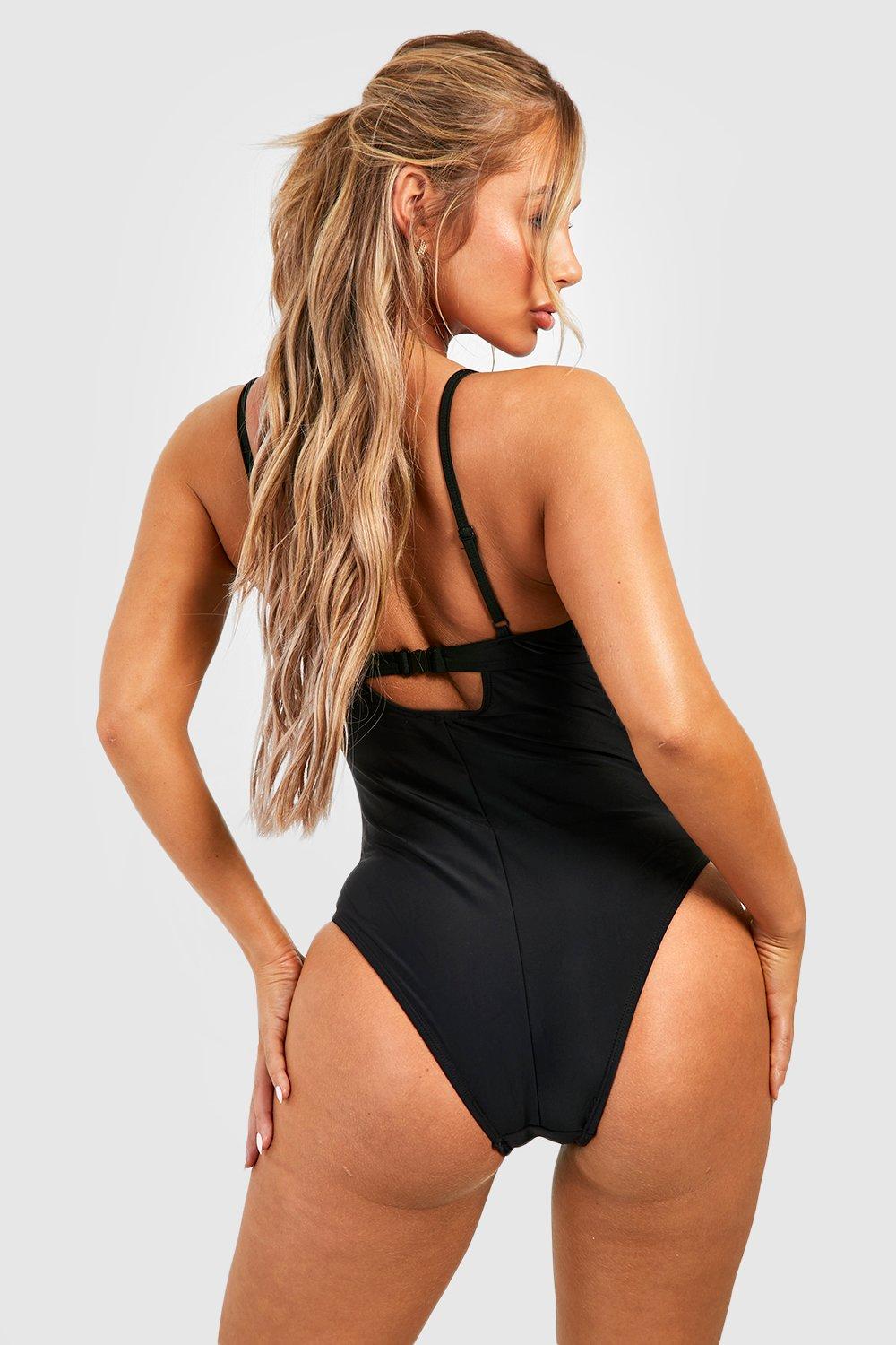 Bathing suit with hole cheap in middle