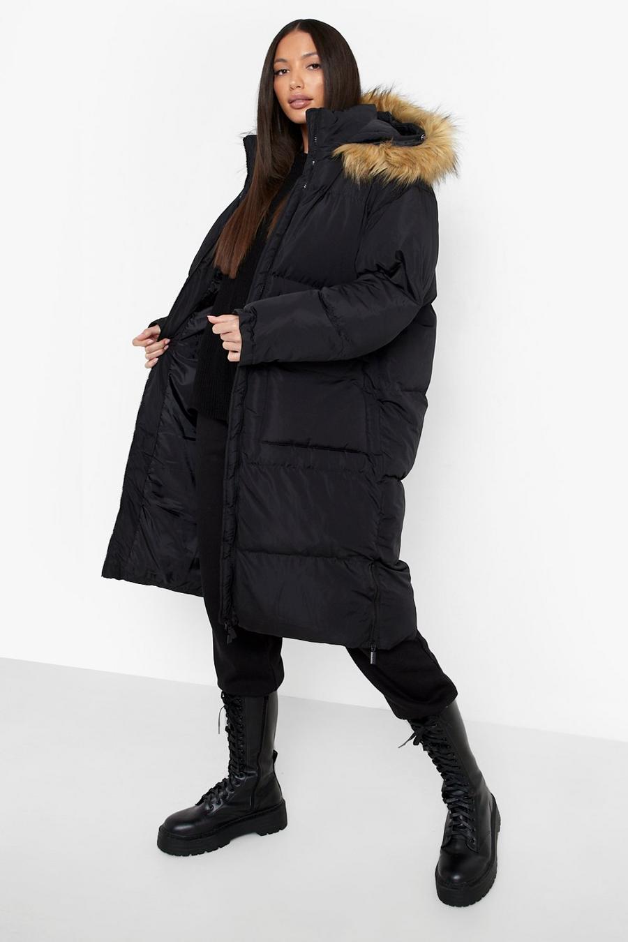 Black Tall Lång puffer jacket med fuskpäls image number 1