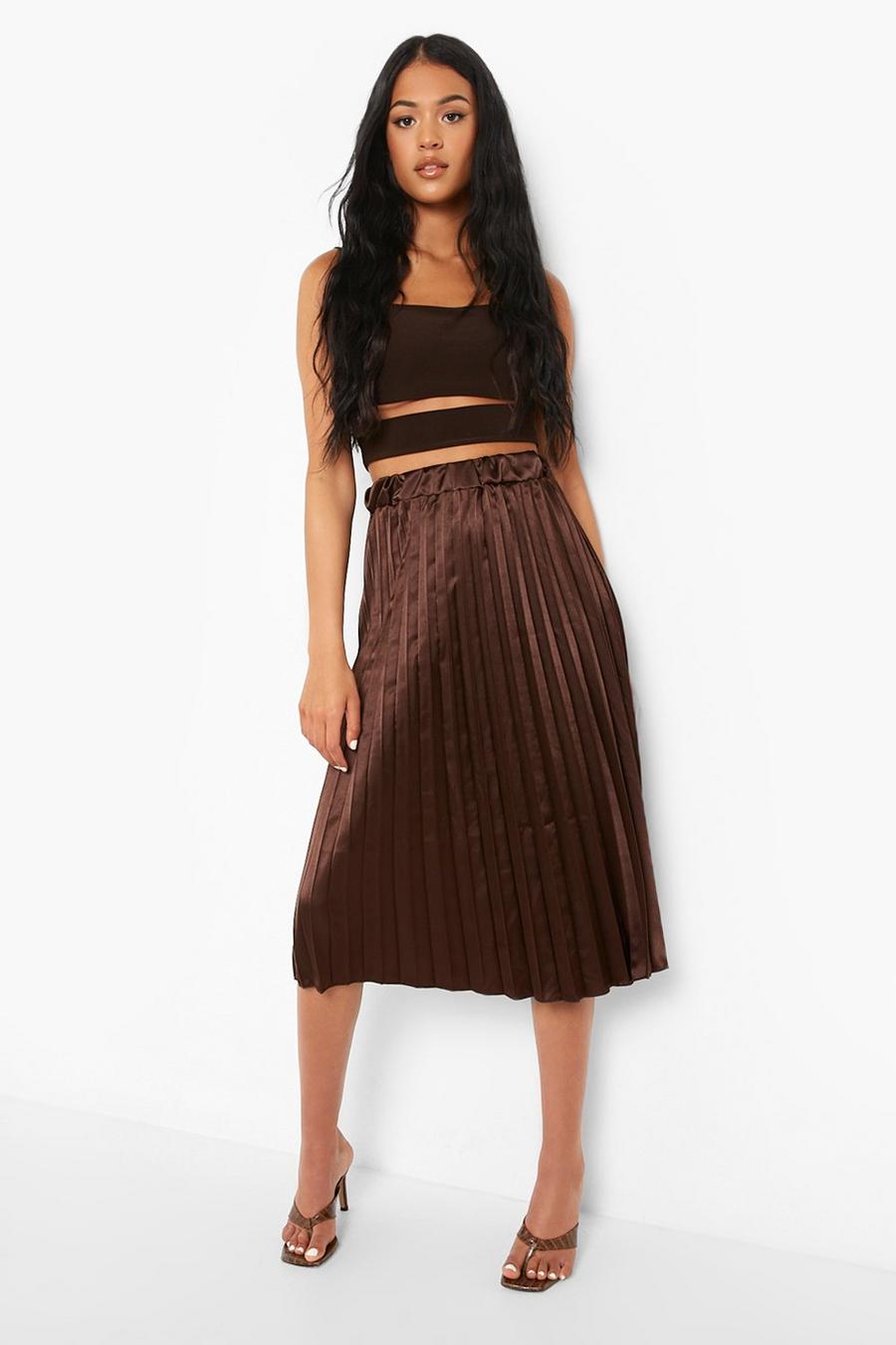 שוקולד חצאית מידי מסאטן עם קפלים לנשים גבוהות  image number 1