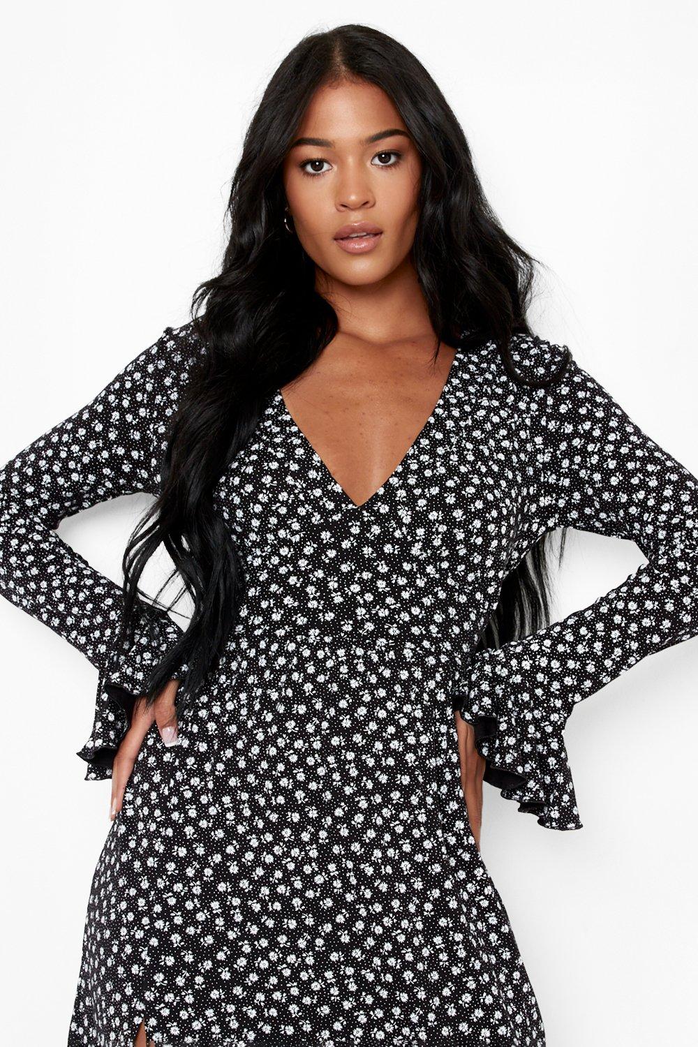 Black and white hotsell spotty long sleeve dress