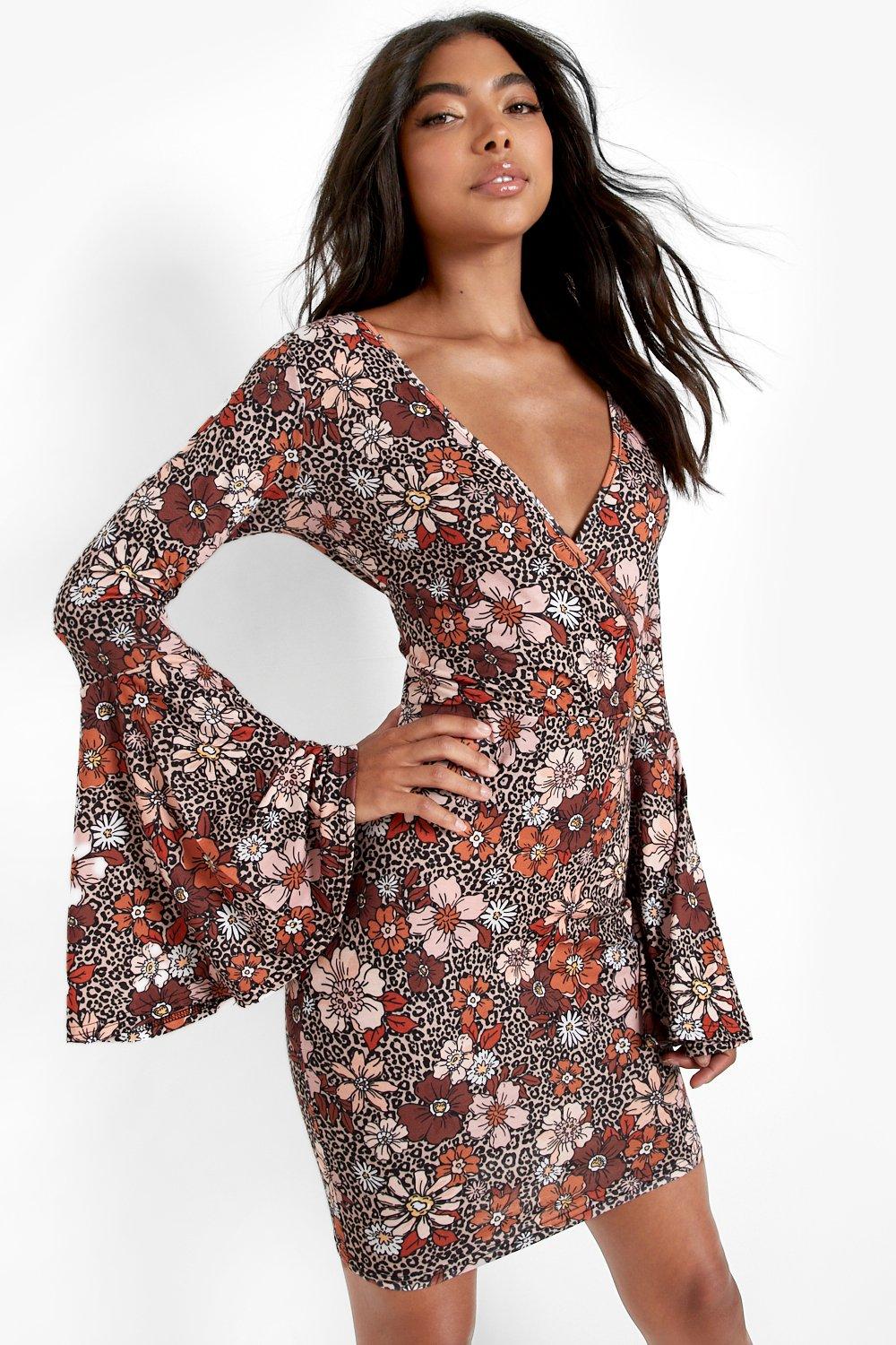 Tall 70s Floral Print Flare Sleeve Mini Dress | boohoo