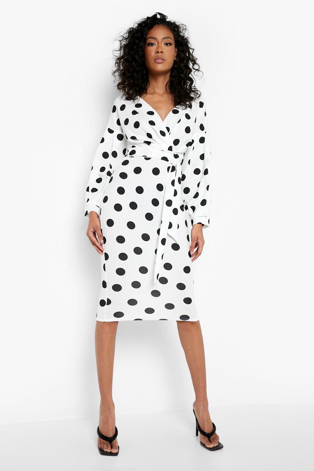 Boohoo polka outlet dot wrap dress