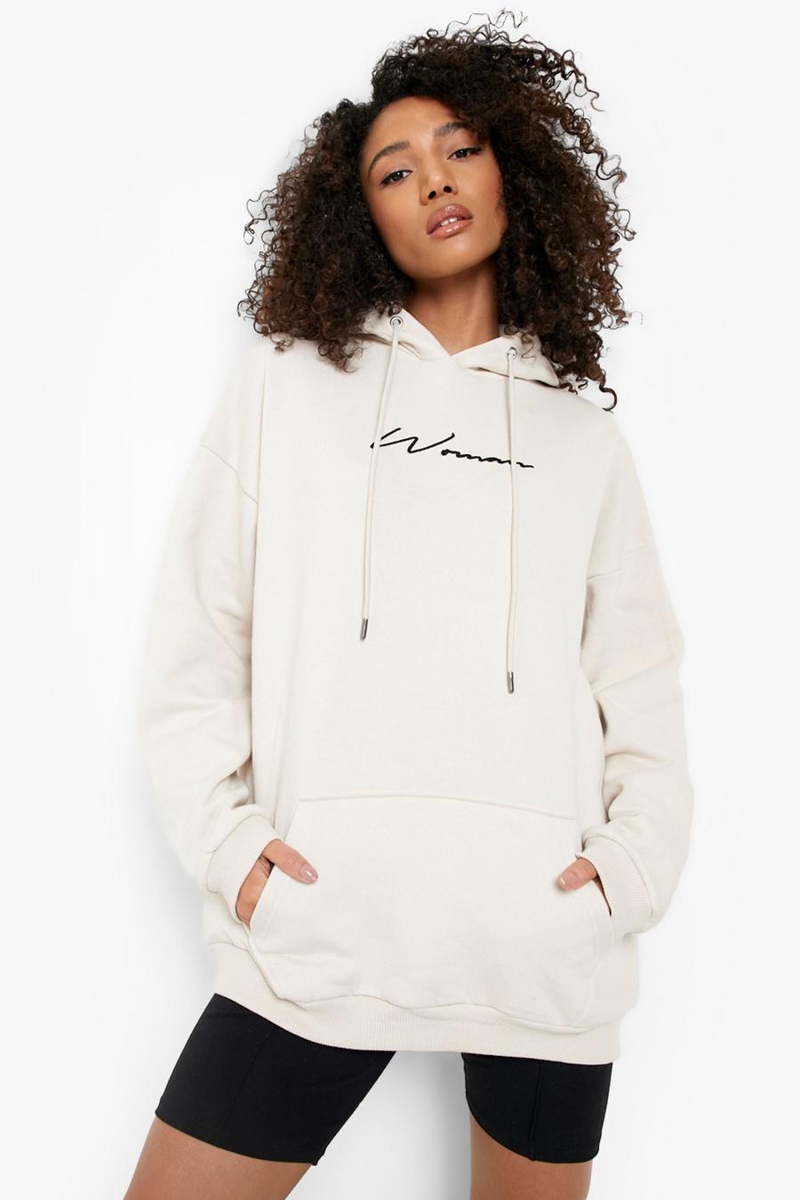 Tall Hoodie mit Woman-Stickerei, Stone image number 1
