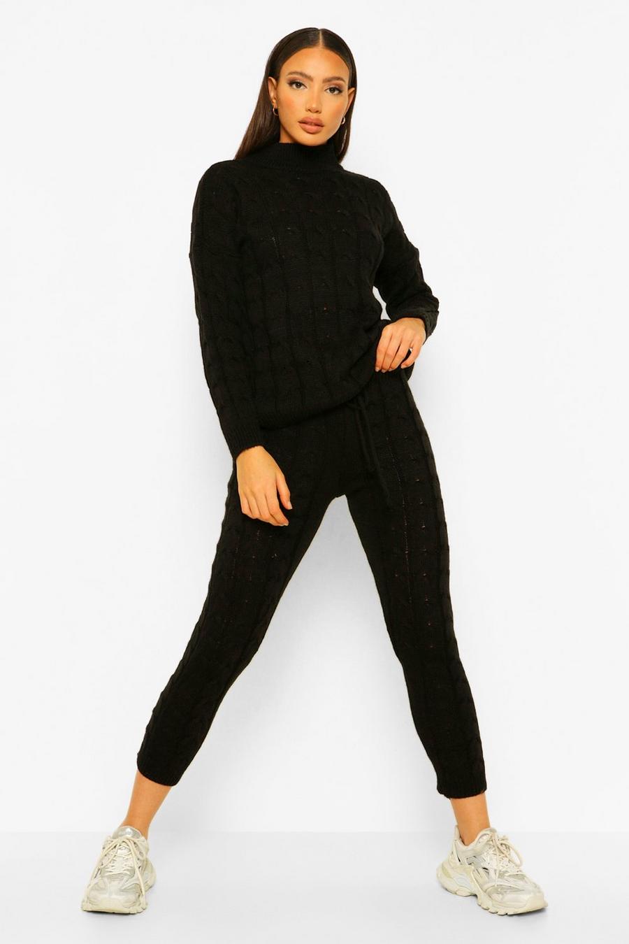 Tall coordinato pullover e pantaloni tuta in maglia con intreccio image number 1