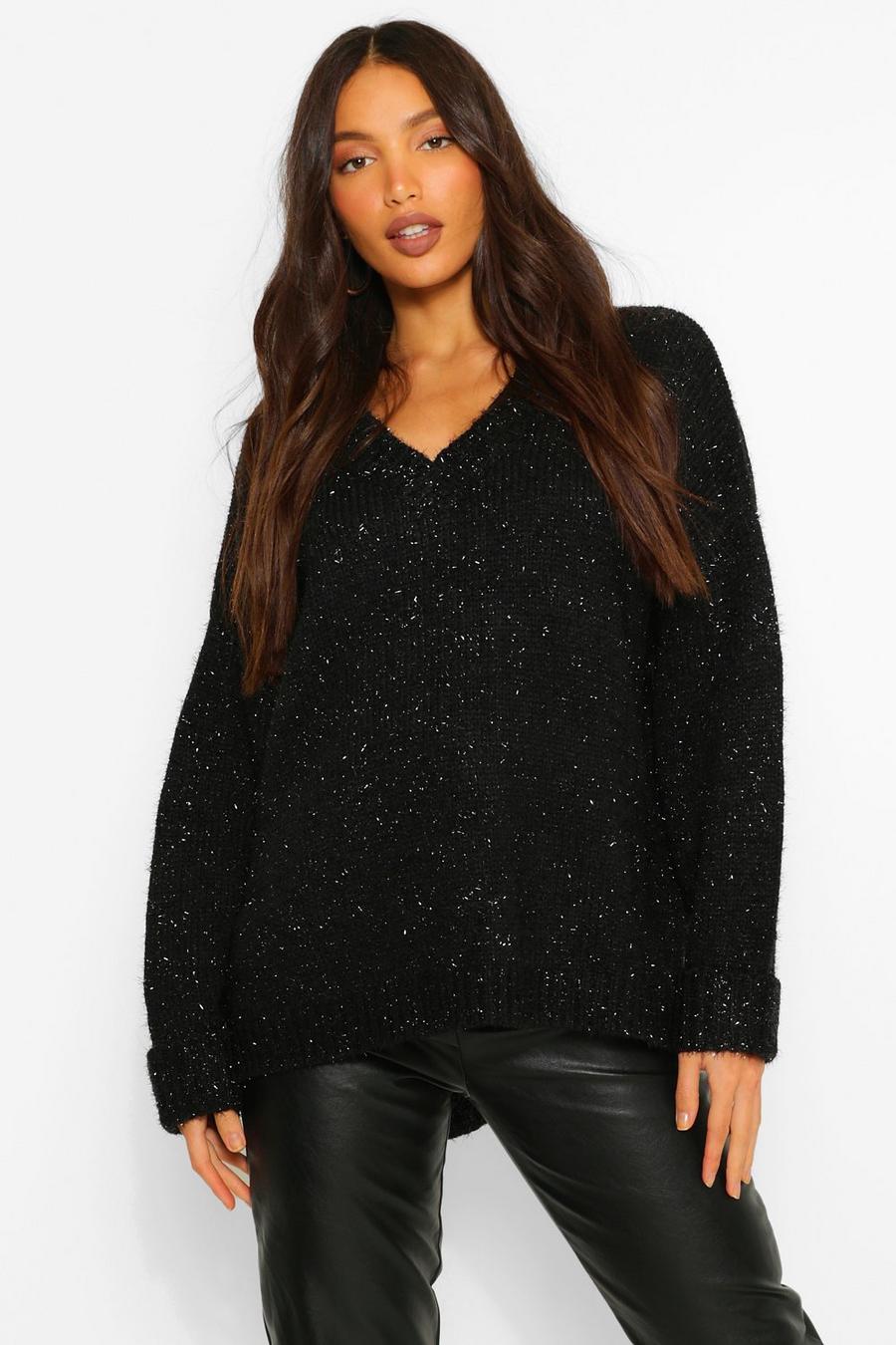שחור סוודר אוברסייז עם אריגת חוטי כסף מטאליים לנשים גבוהות image number 1
