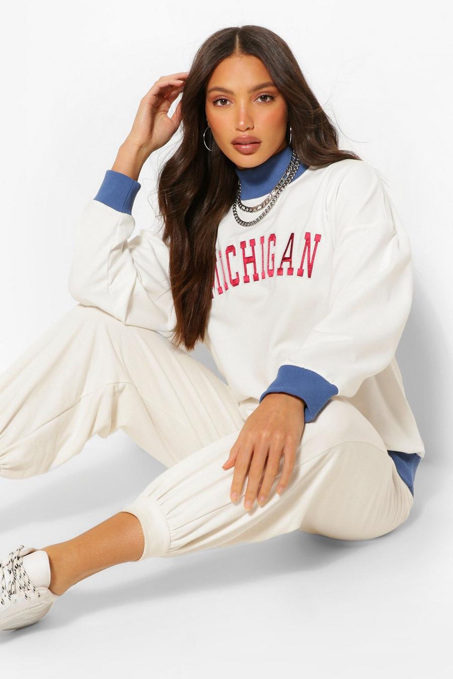 Cream Tall - "Michigan" Sweatshirt i varsitystil image number 1
