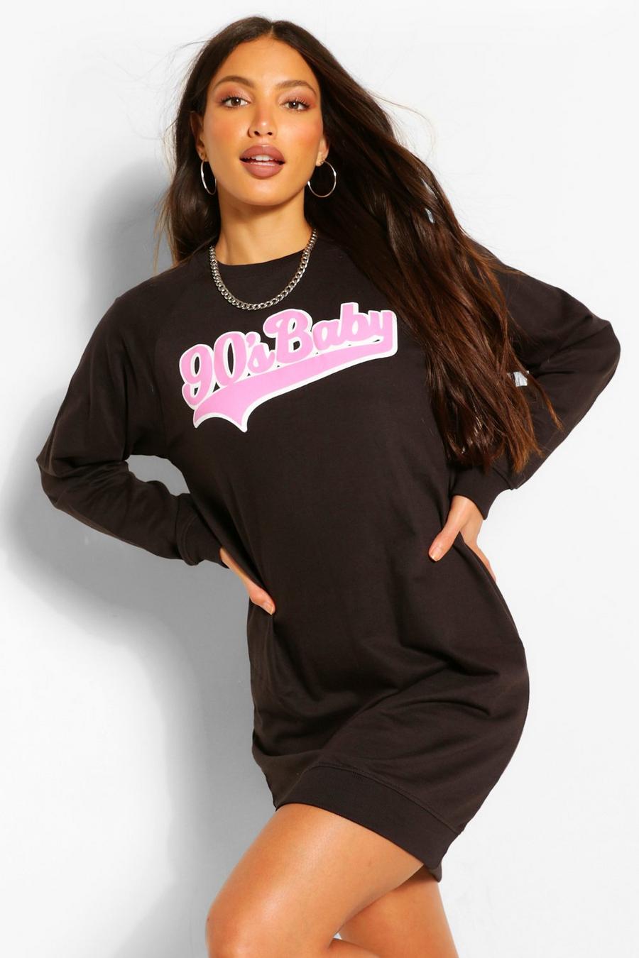 Vestido estilo suéter ancho con eslogan "90's Baby" Alta, Negro image number 1