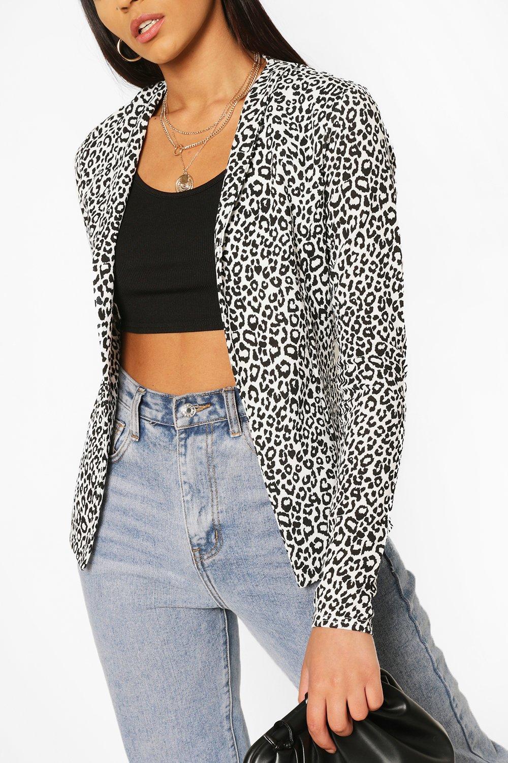 Boohoo leopard hot sale print blazer