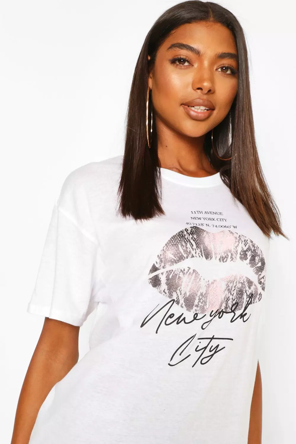 boohoo New York Oversized Tee - Women's Printed T-shirts