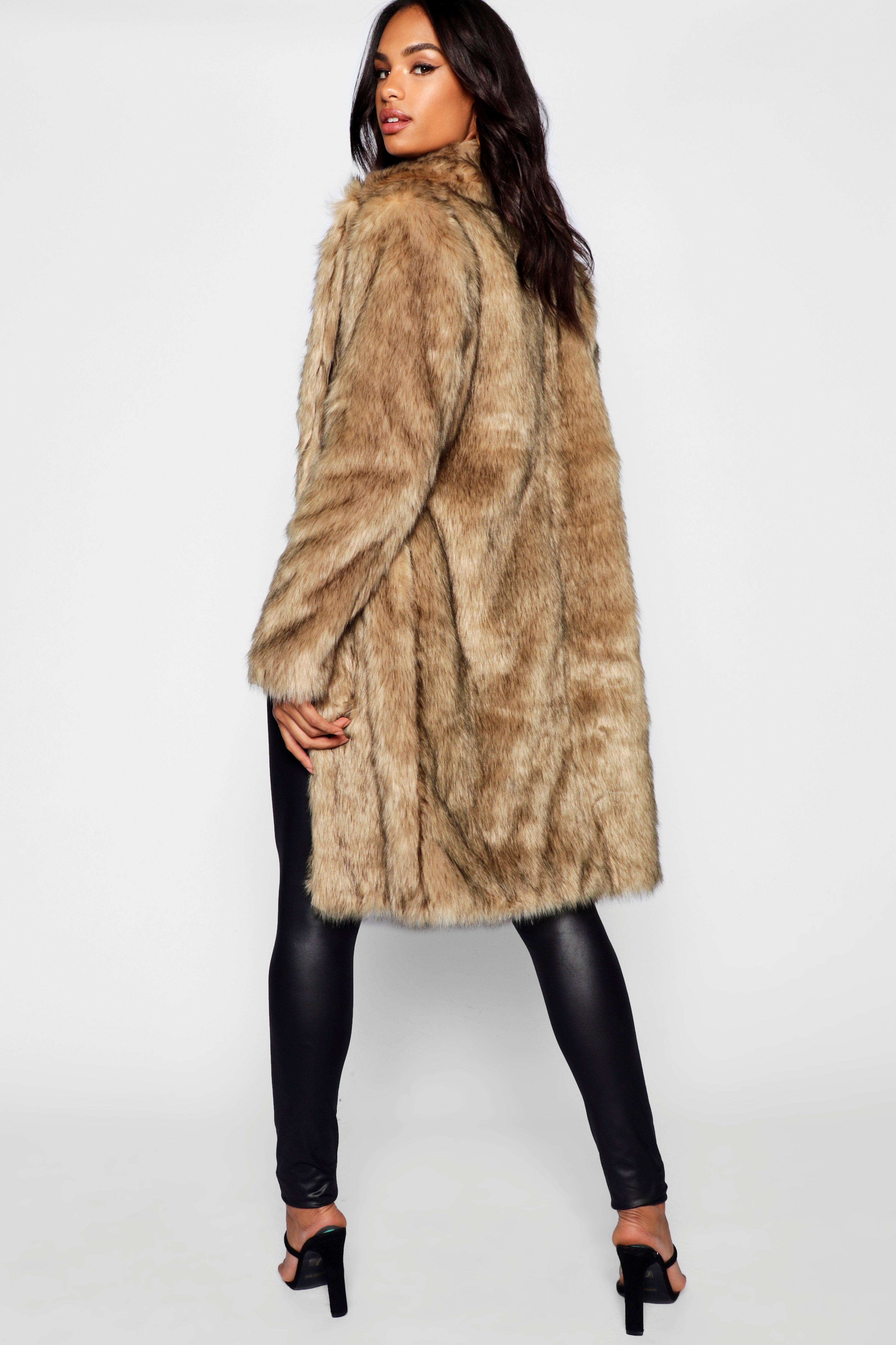 Boohoo Plus Textured Faux Fur Jacket in Natural