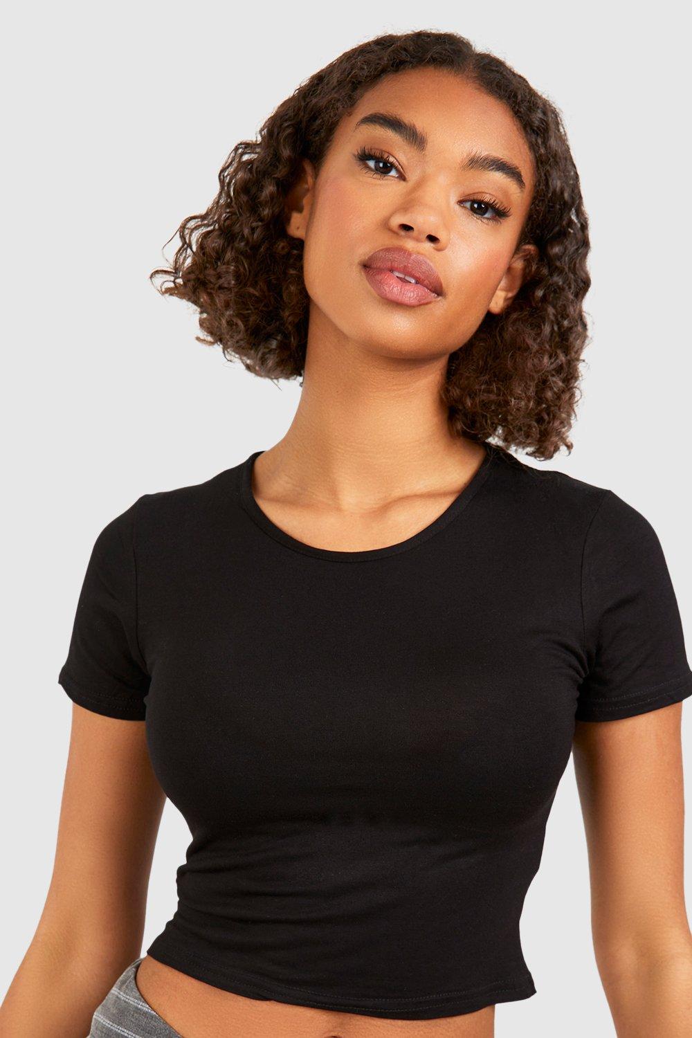 Black short shop sleeve crop top