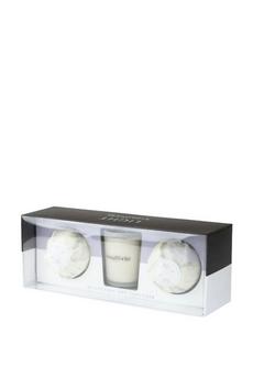 Aroma Works white Petitgrain &  Lavender 10Cl Candle & Aromabomb Gift Set