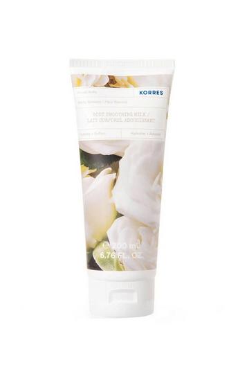 White Blossom Body Smoothing Milk clear